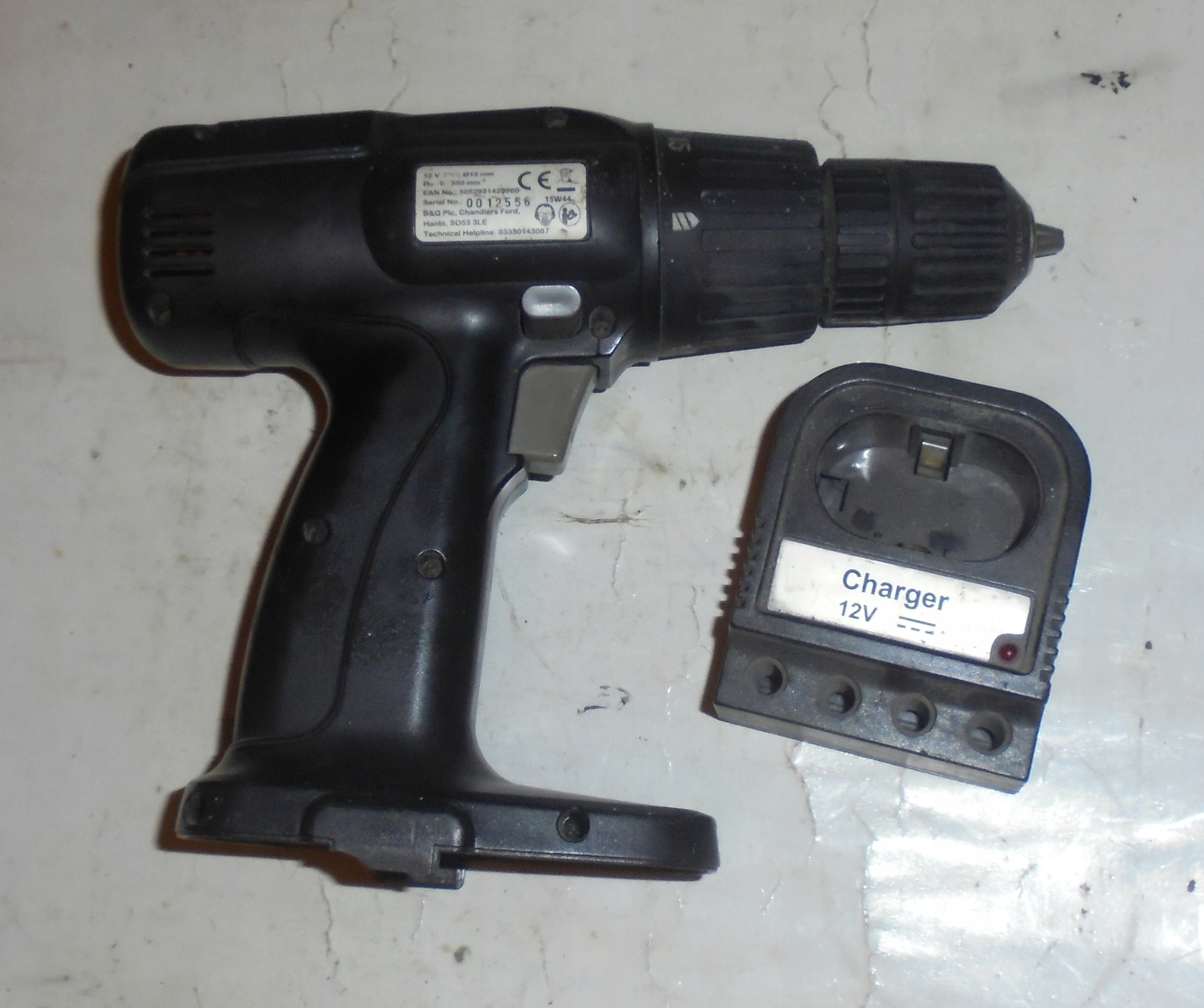 WIERTARKA 12 V WKRĘTARKA CORDLESS DRILL CHARGER Marka inny