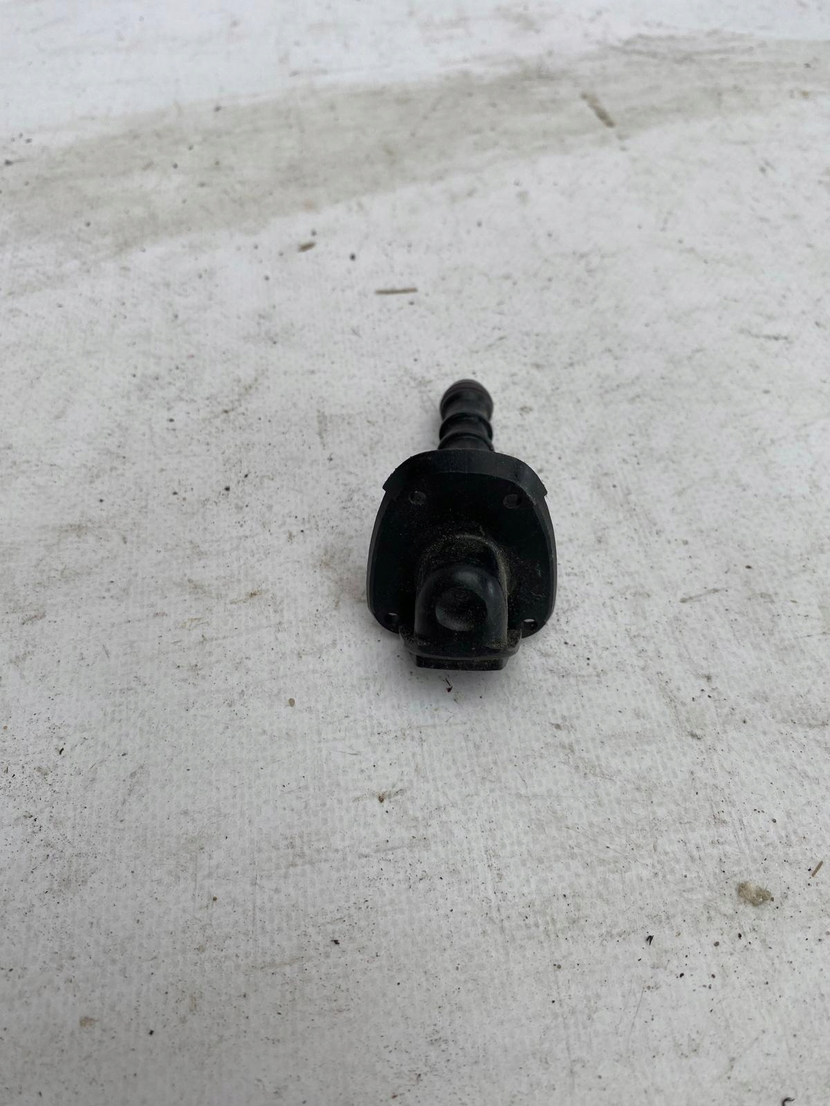 BMW E81 left washer windows PRZEDNIEJ left DYSZA