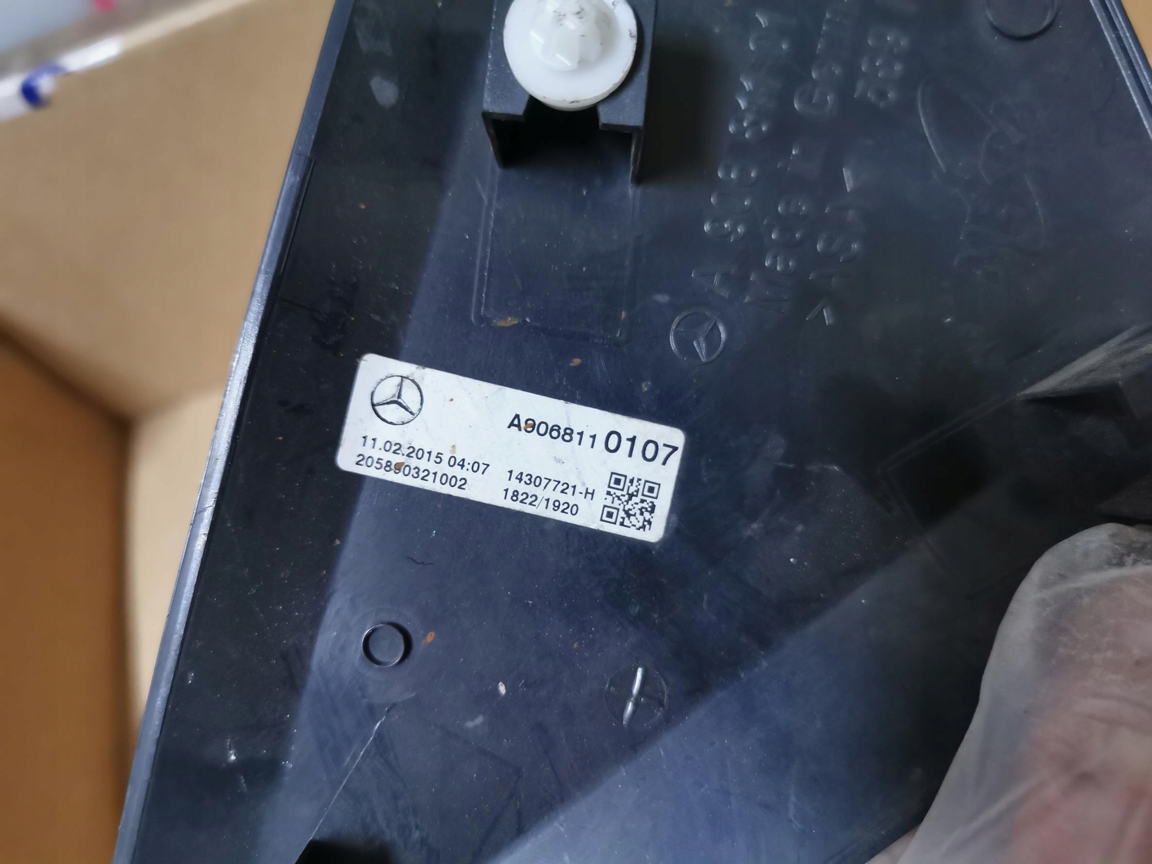 cover mirrors right MERCEDES SPRINTER W906 06-16 A9068110107