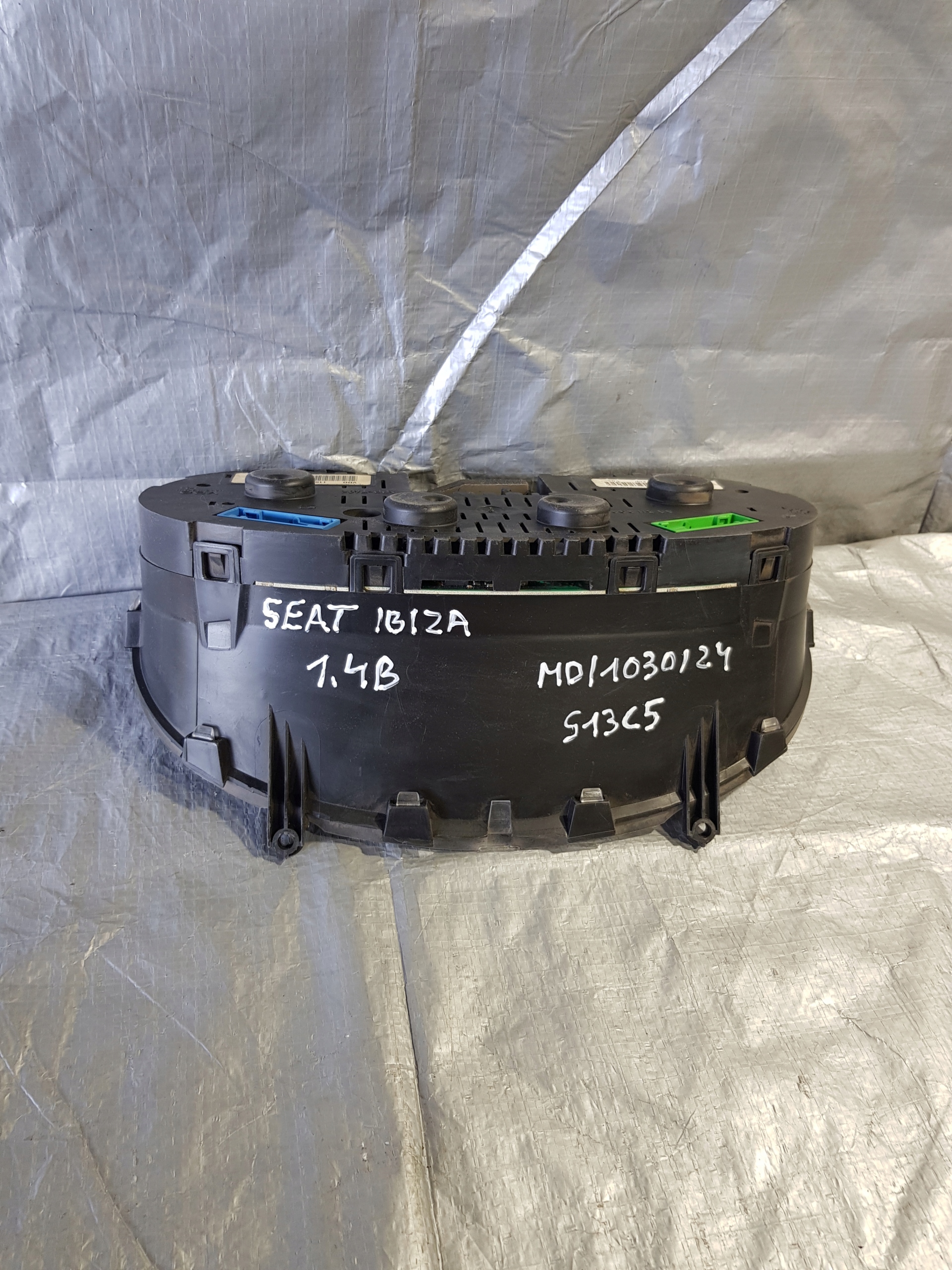 dials Seat IBIZA 1.4 B W06K0920801C