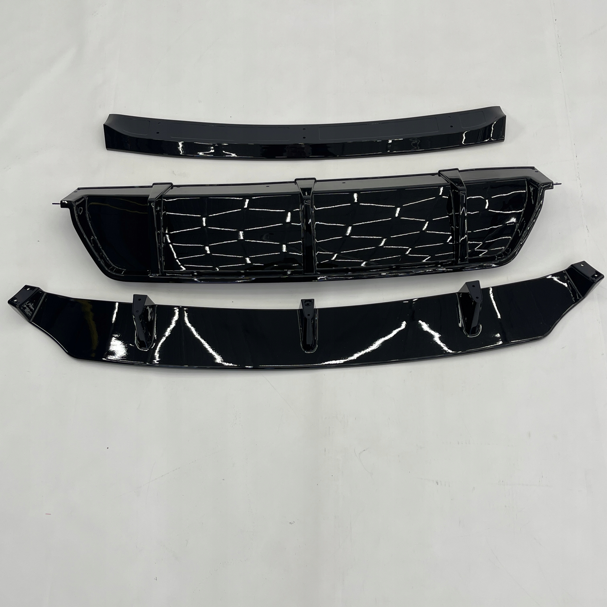 Aerokit dokładki zderzaków BMW X6 G06 Paradigm Black Knight Producent części Inny