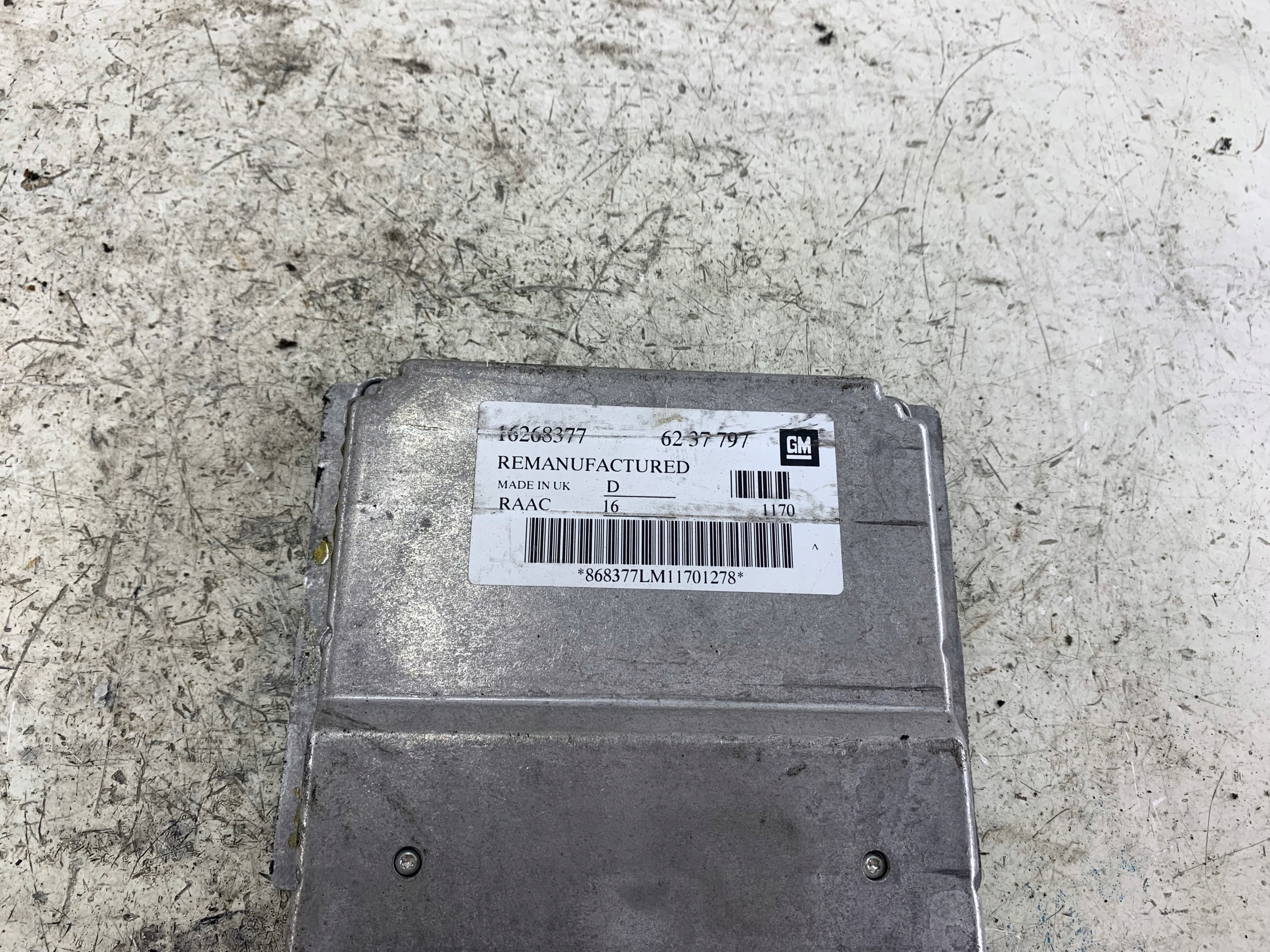 OPEL ASTRA II G 1.6 control unit of the engine 16268377