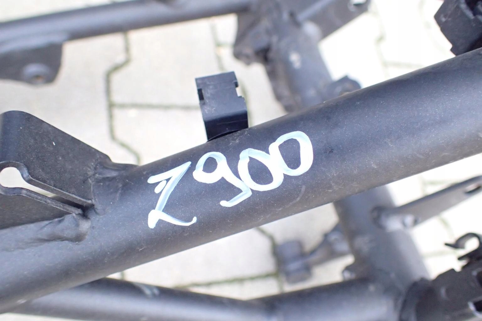 Kawasaki Z900 17 18 Rama Weight with packaging 28 kg