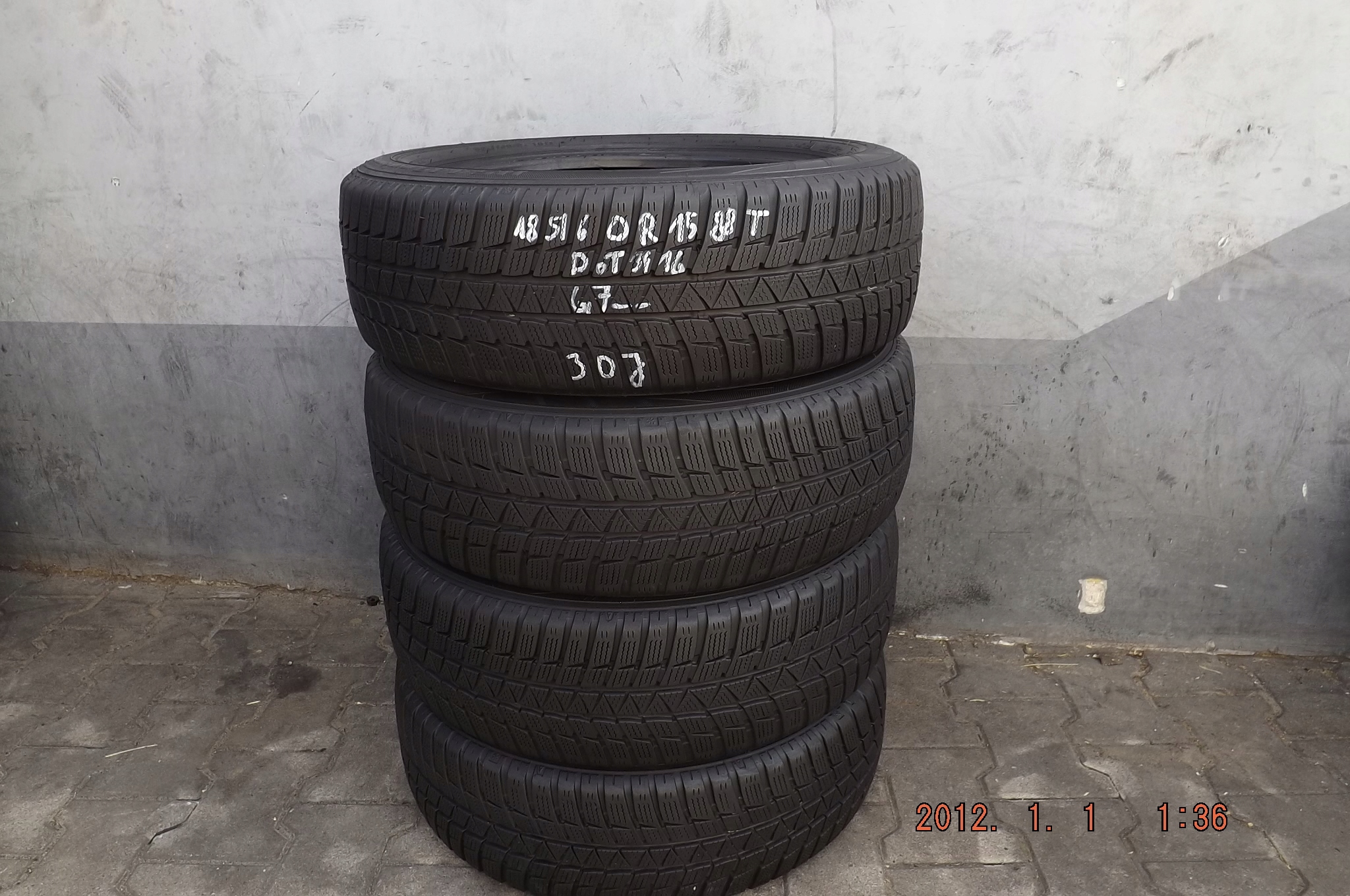 [30J] 4XZIMA 185/60R15 88T FALKEN HS449 EUROWINTER &