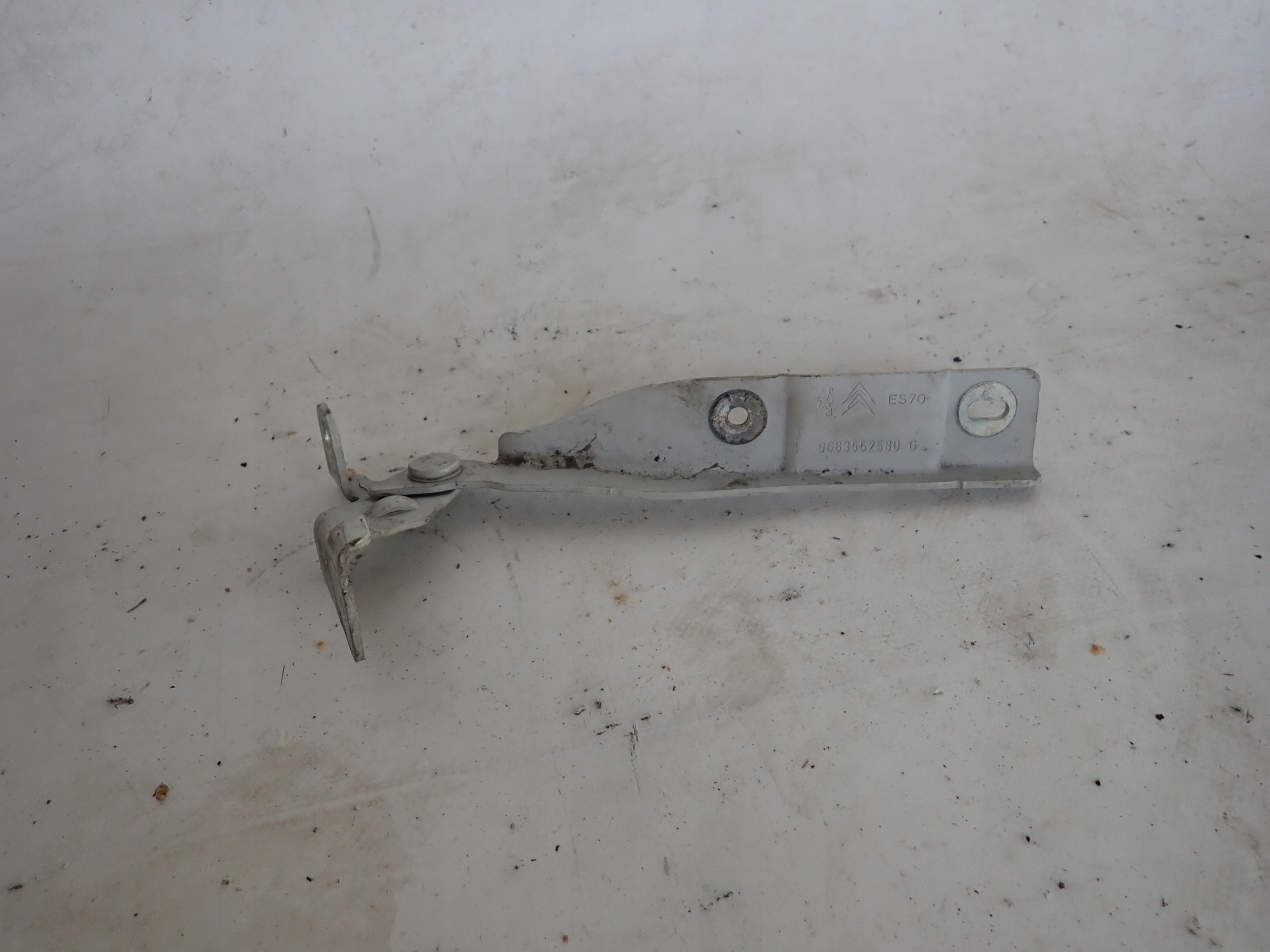 Citroen OE 9683552580G hinge bonnets