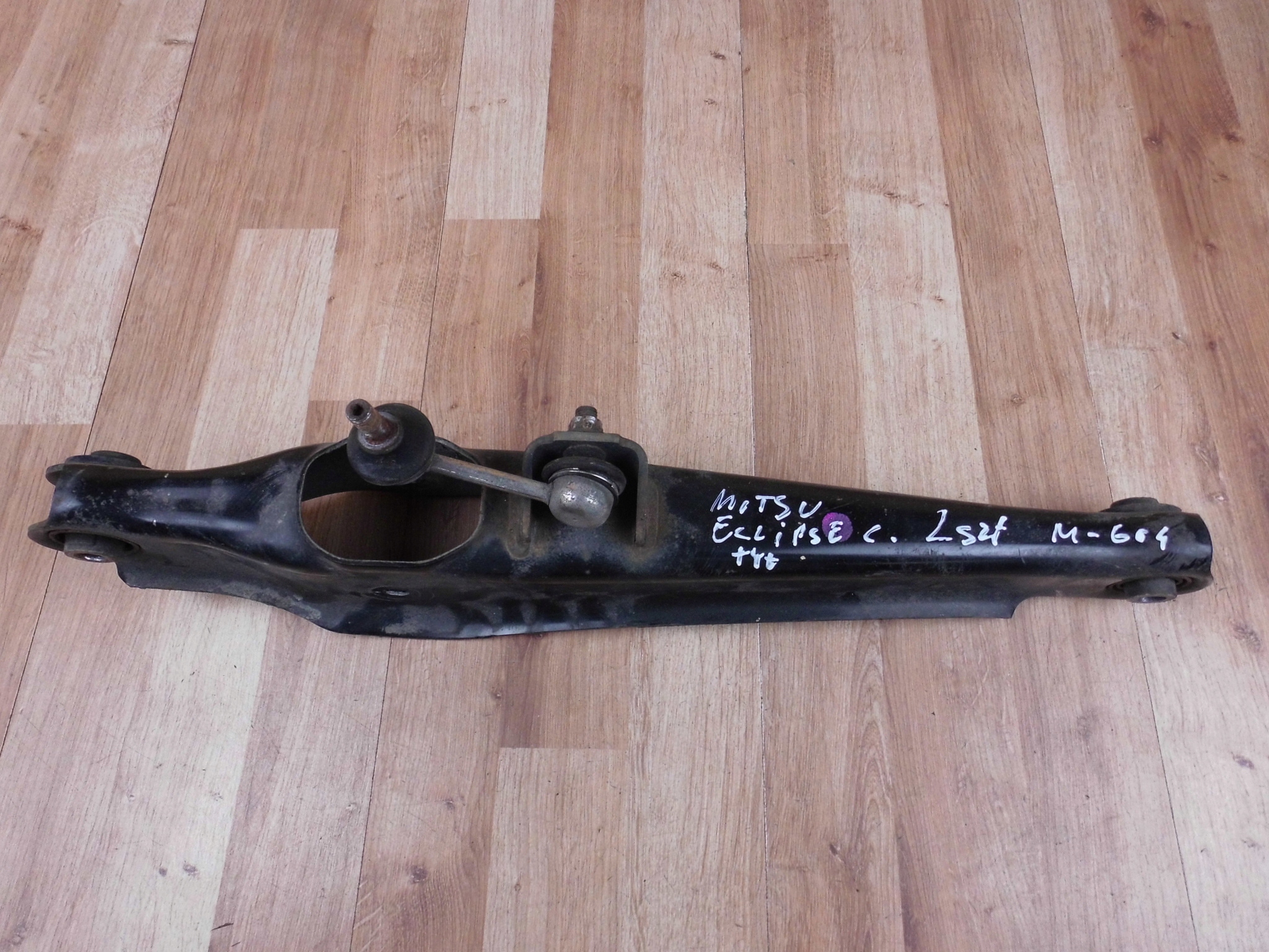 Mitsubishi Eclipse Cross 4x4 arm rear rear part left right