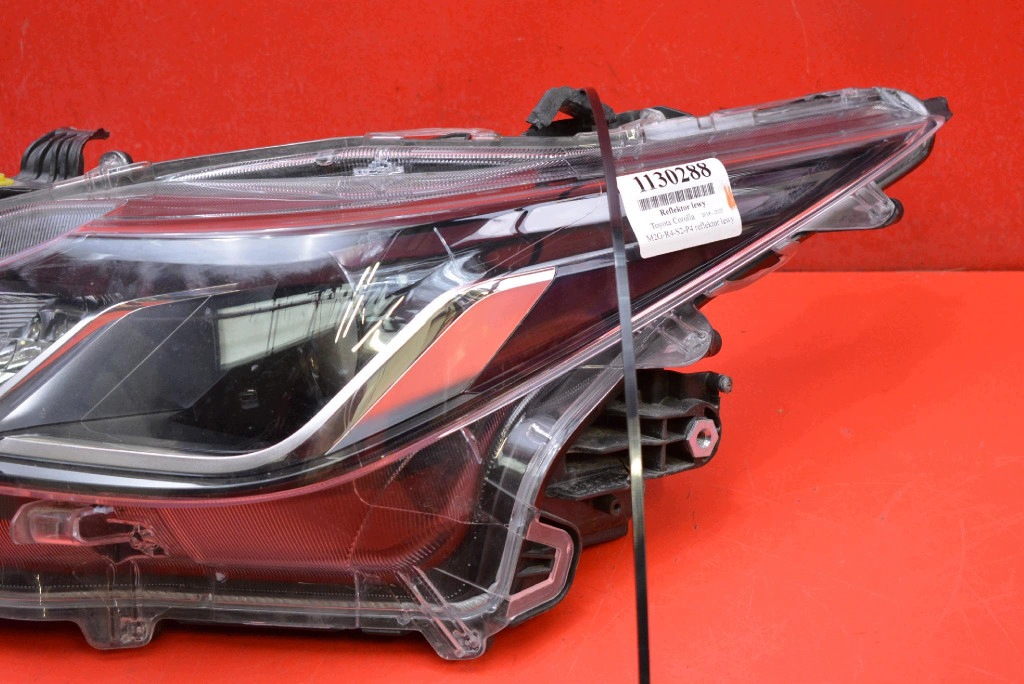 REFLEKTOR left light front LED lens EU 81150-02T31 TOYOTA COROLLA E21