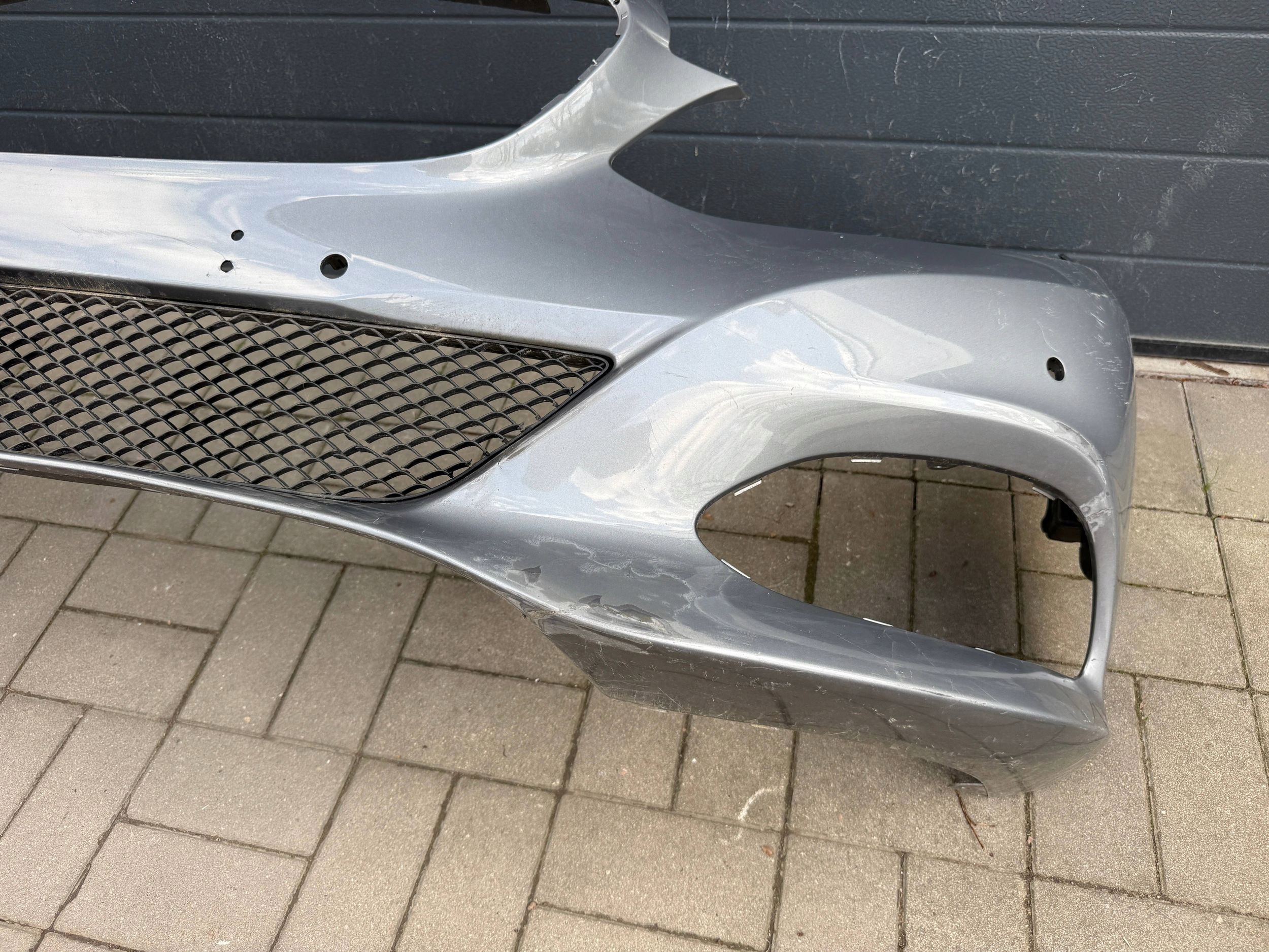 Mercedes E W212 Lift 12- bumper front front