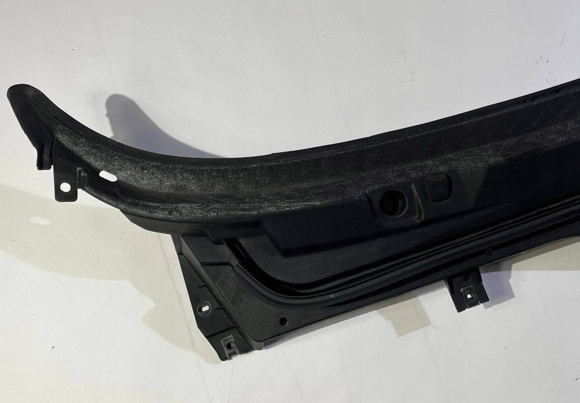 torpedo Maserati GranTurismo 2008- 80065300