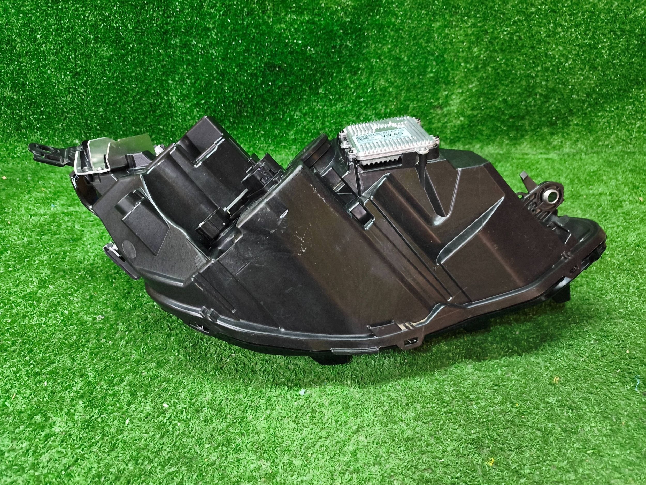REFLEKTOR left front VW GOLF VIII 24- LIFT FULL LED NR.1600