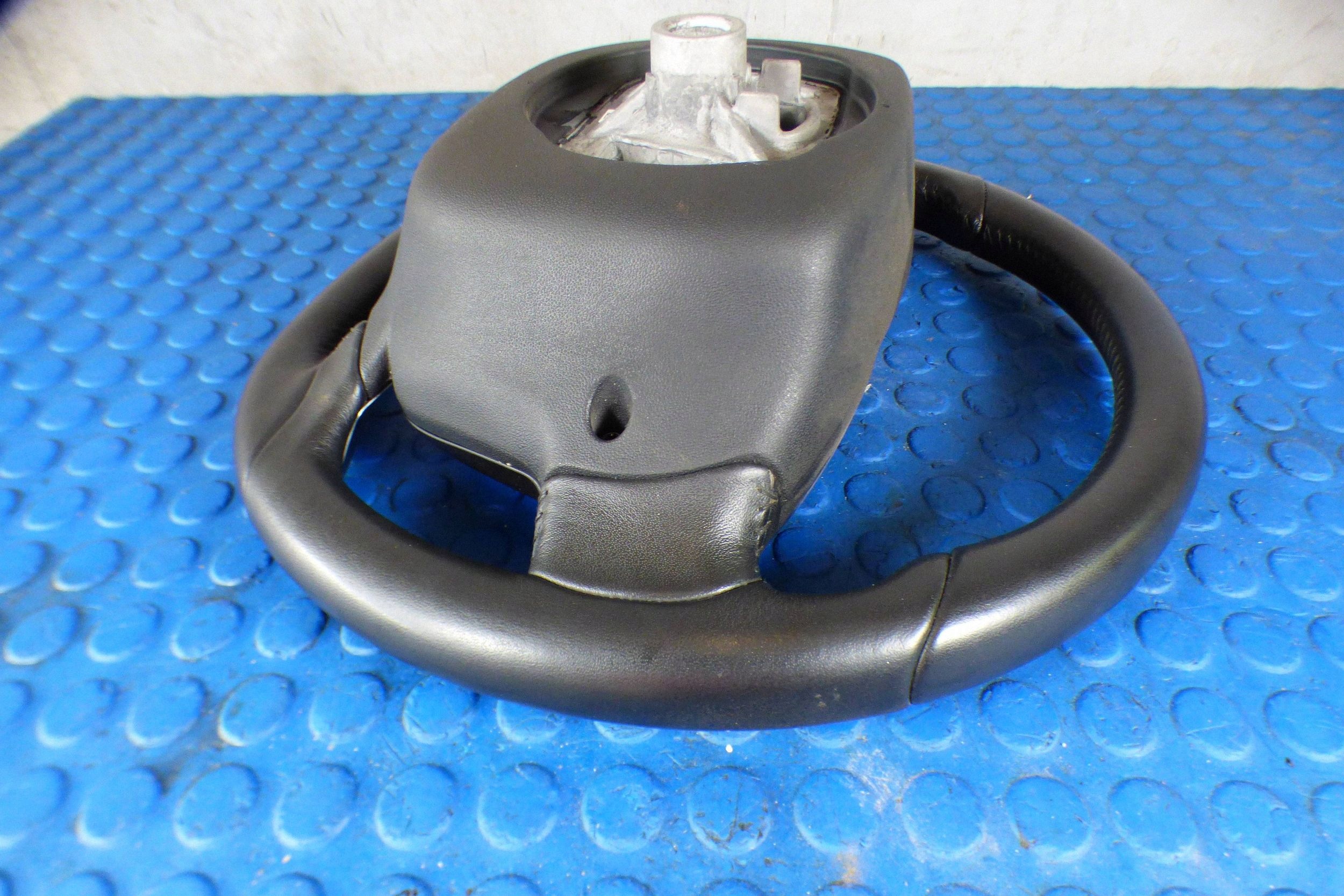 Citroen C4 II Picasso steering wheel, leather 96777865ZD
