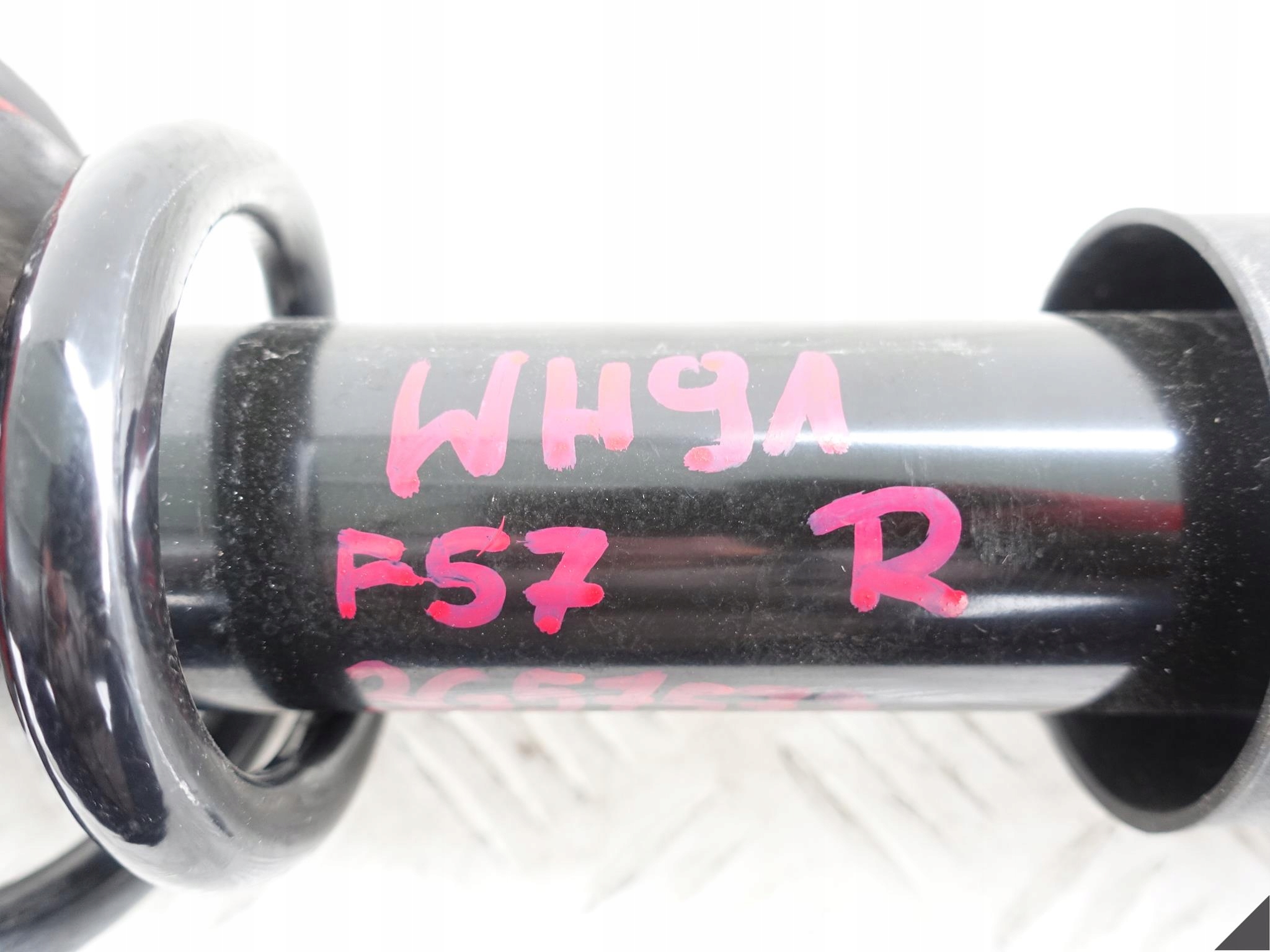 MINI F57 shock absorber rear part left=right 83Km