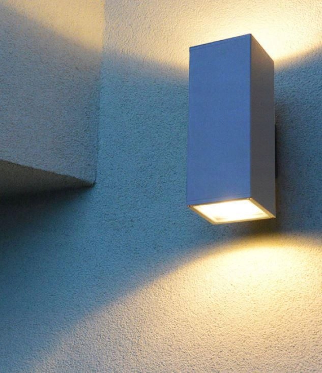 Kinkiet Zewnętrzny Góra Dół Srebrny ADELA 8001 AL Kolor szary