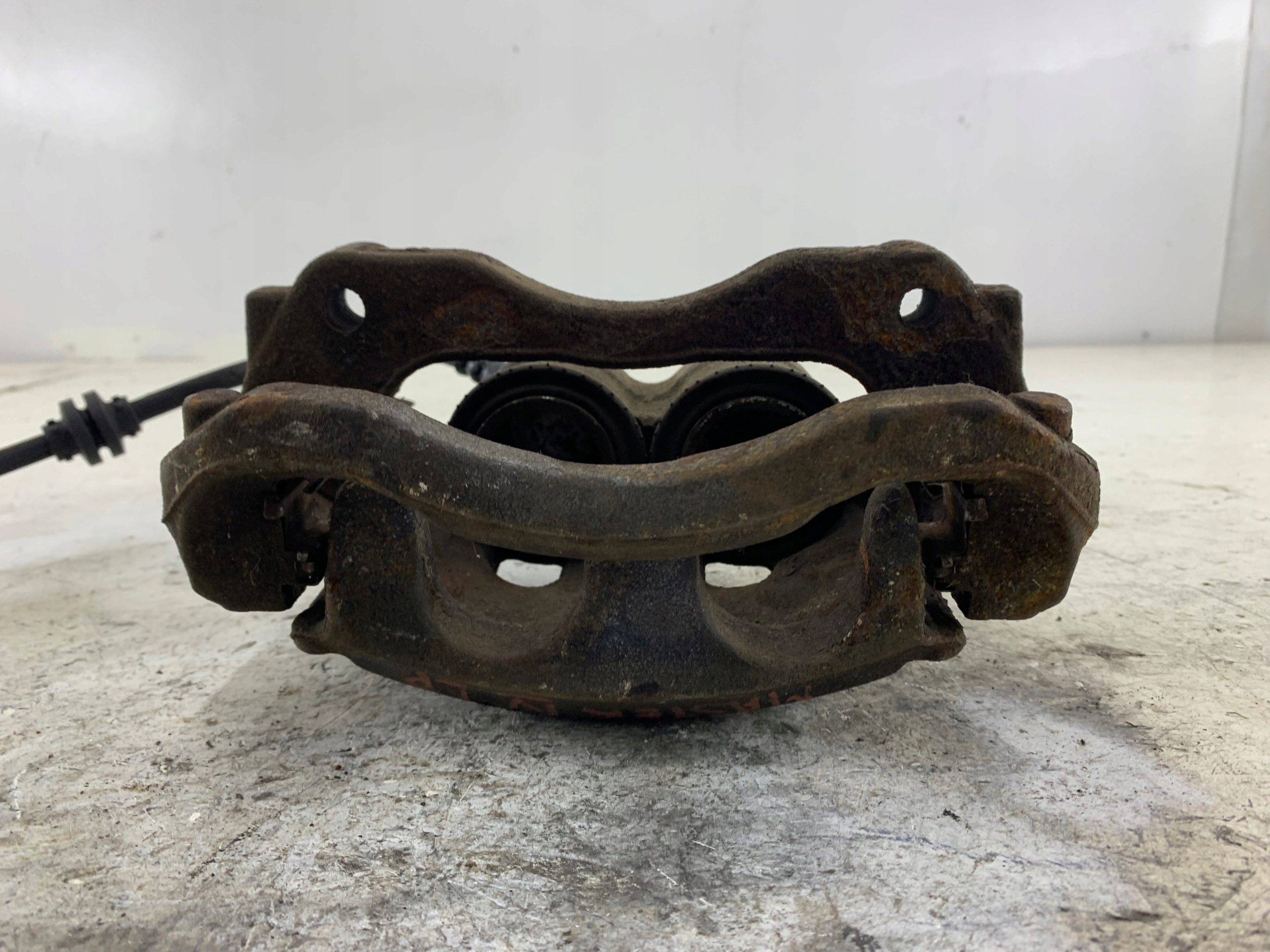 RENAULT MASTER IV caliper brake left front 410100559R