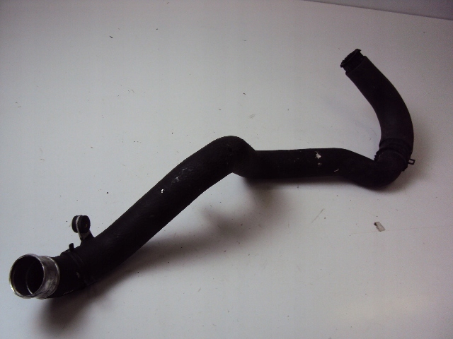 Труба интеркулера KIA SPORTAGE II 2.0 CRDi 2004-