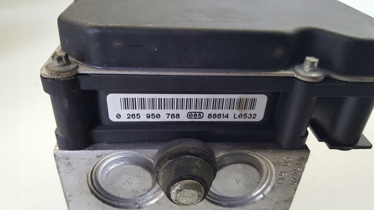 pump ABS 0265950788 Renault Clio III 3