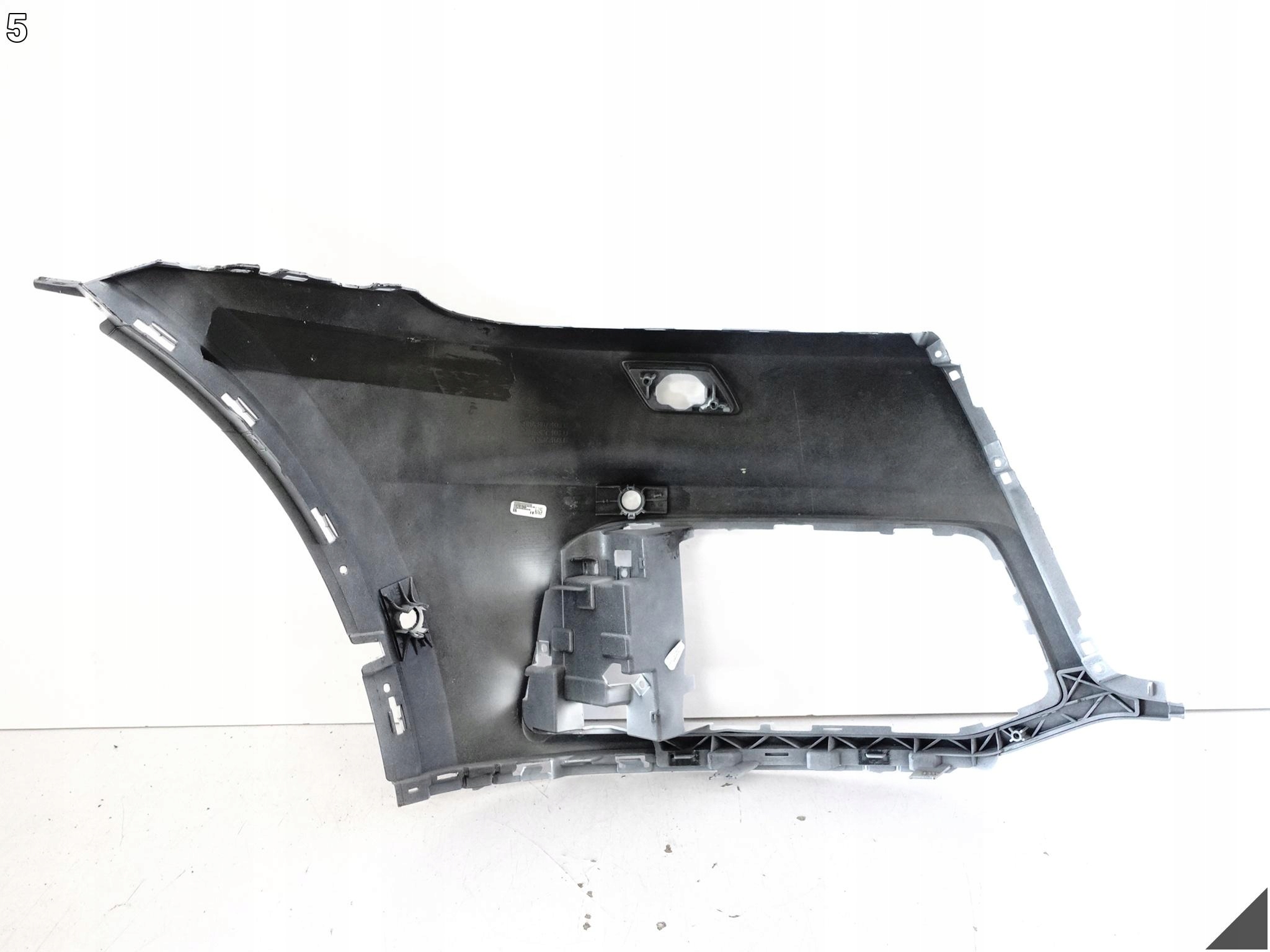 AUDI Q5 80A ZWYKLY / BASIC II FY 16-20 corner BOK of a bumper front left PDC