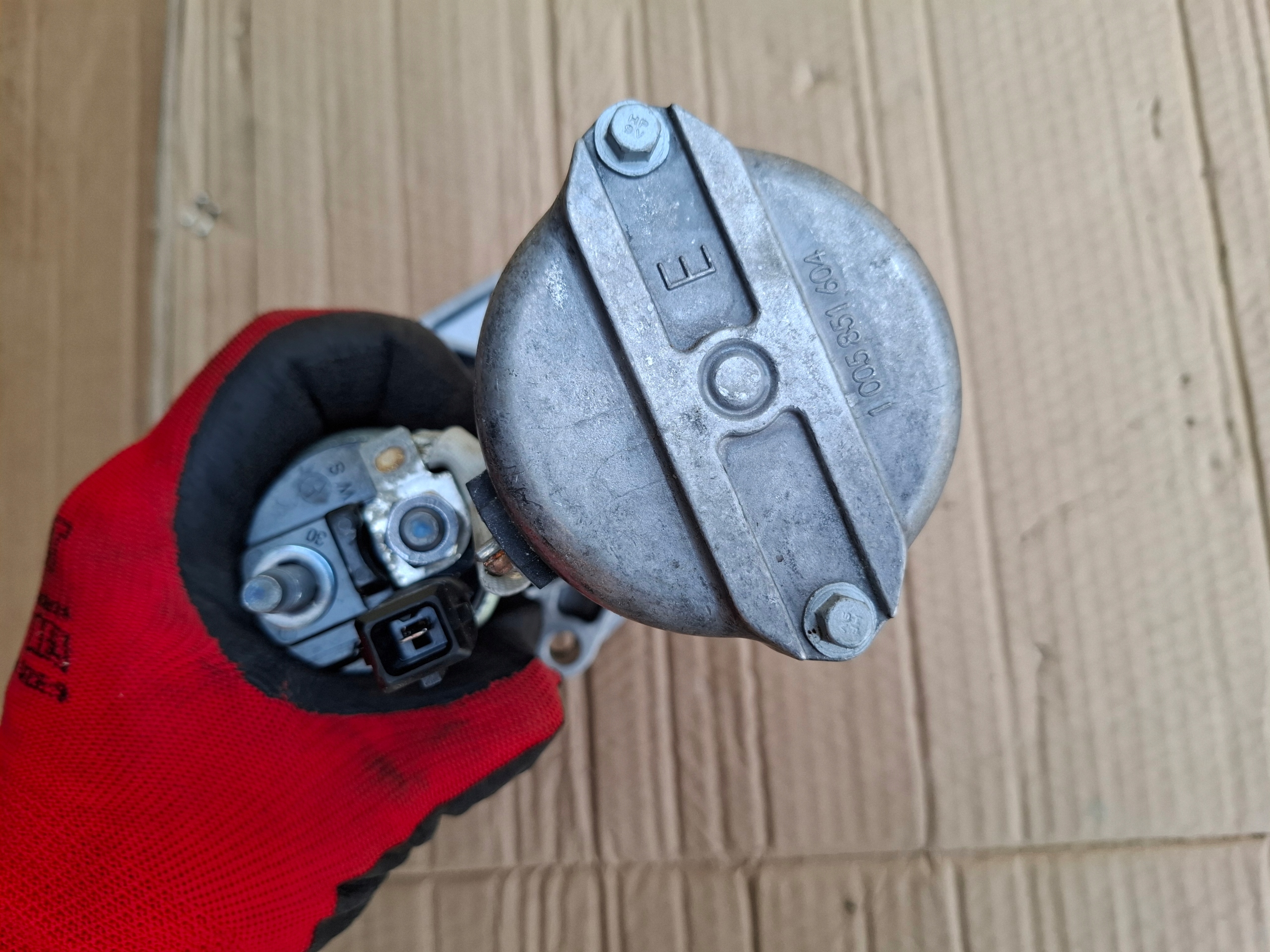 Peugeot 208 2 2008 1.2 THP starter Bosch 23r