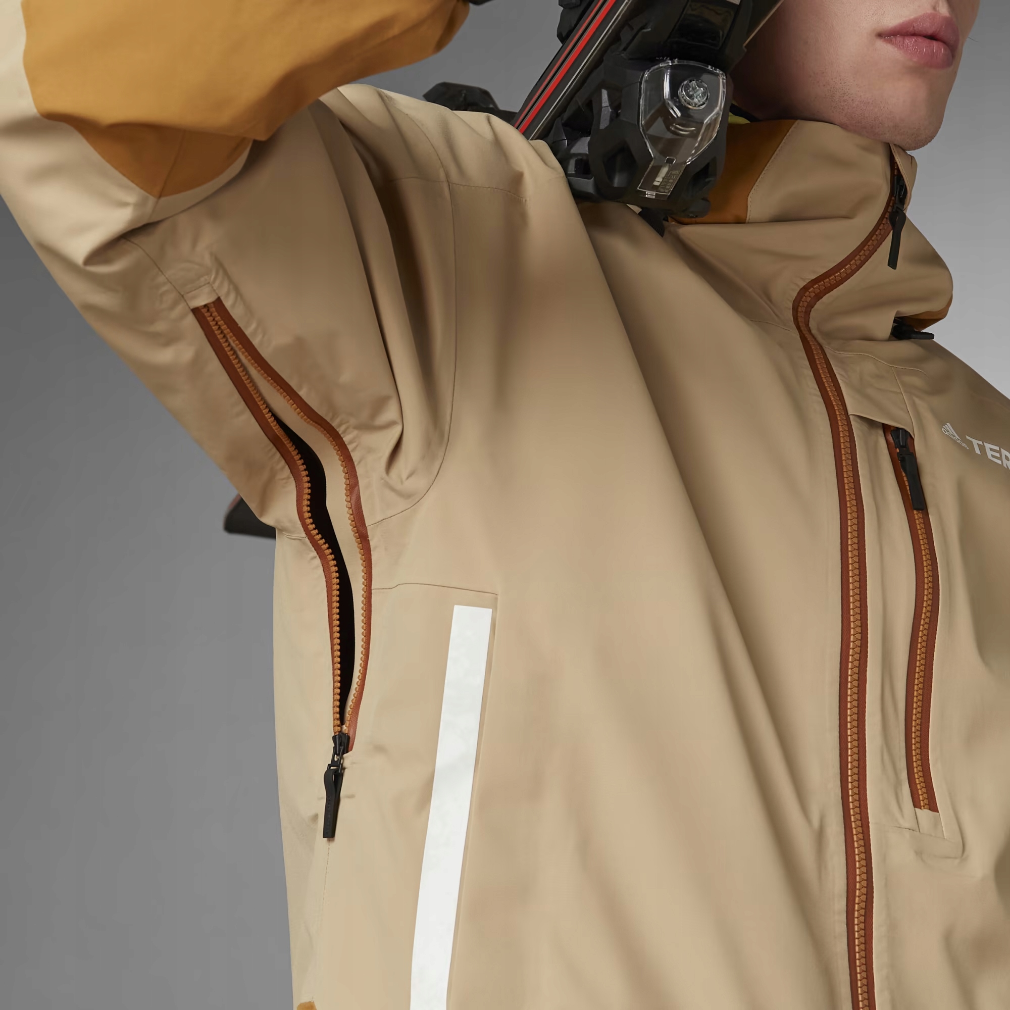 KURTKA MĘSKA SNOWBOARDOWA NARCIARSKA ADIDAS TERREX XS Materiał dominujący Poliester