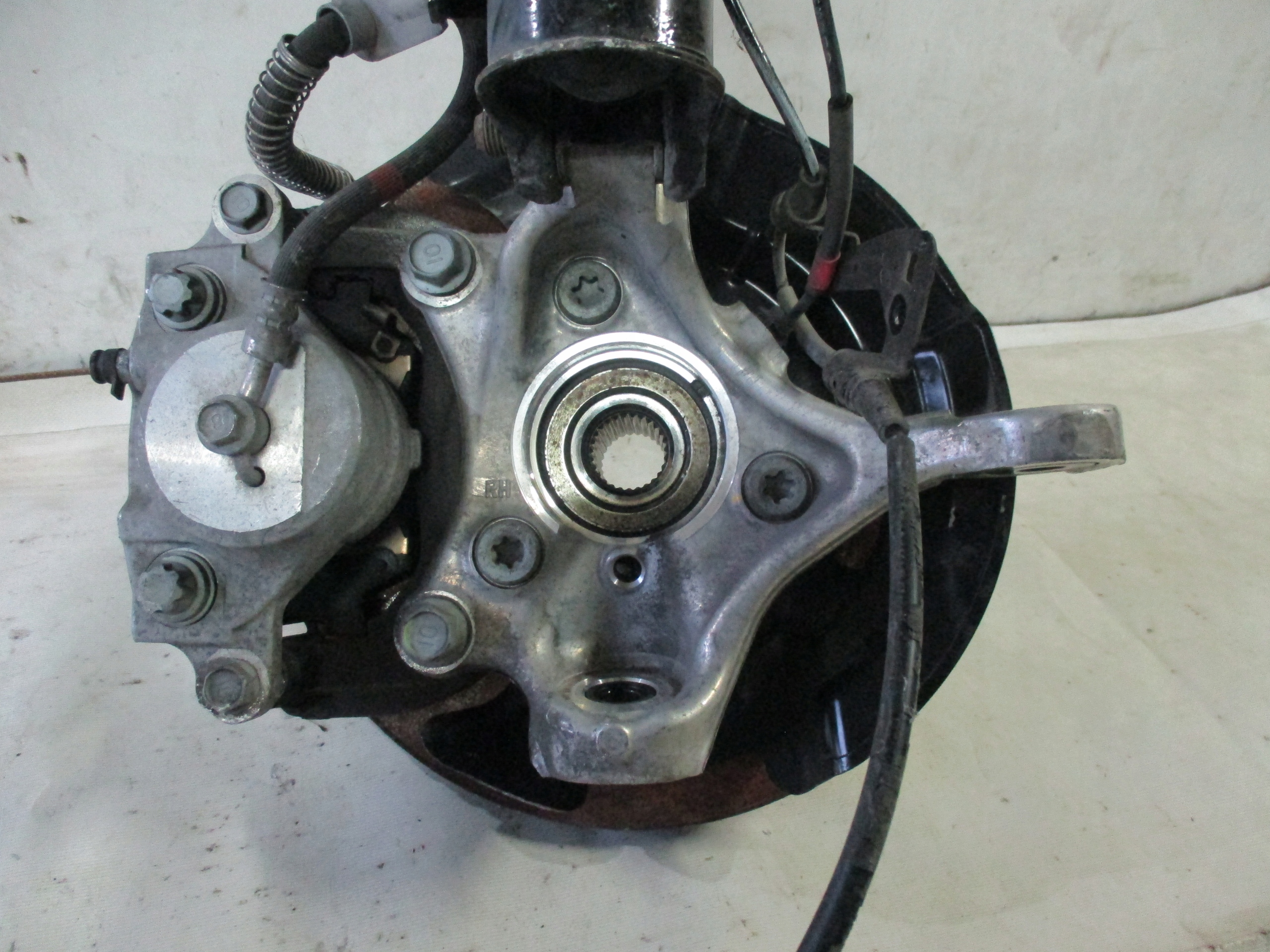 swing shock absorber right front Kia Niro 1,6 Hybryda