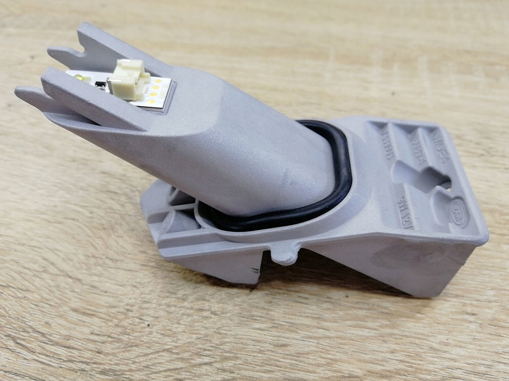 Moduły Jeże LED DRL Jazdy Dziennej Do BMW Seria 7 F01 F02 F03 LIFT 7339003 Typ samochodu Samochody osobowe