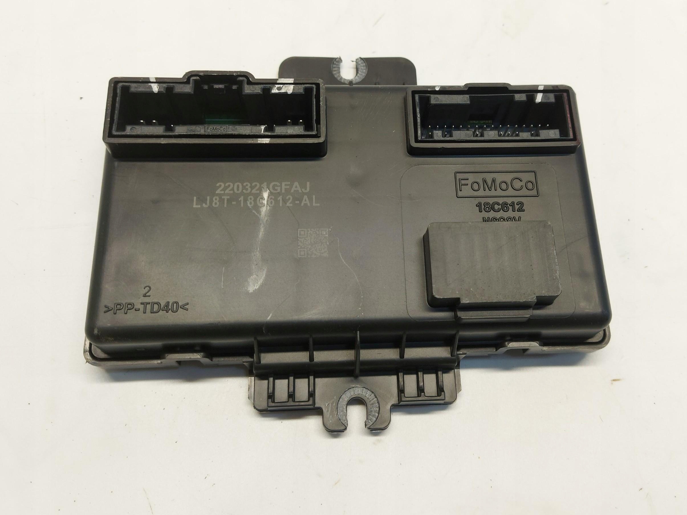 Ford MACH-E control unit of the air conditioning module LJ8T-18C612-AL