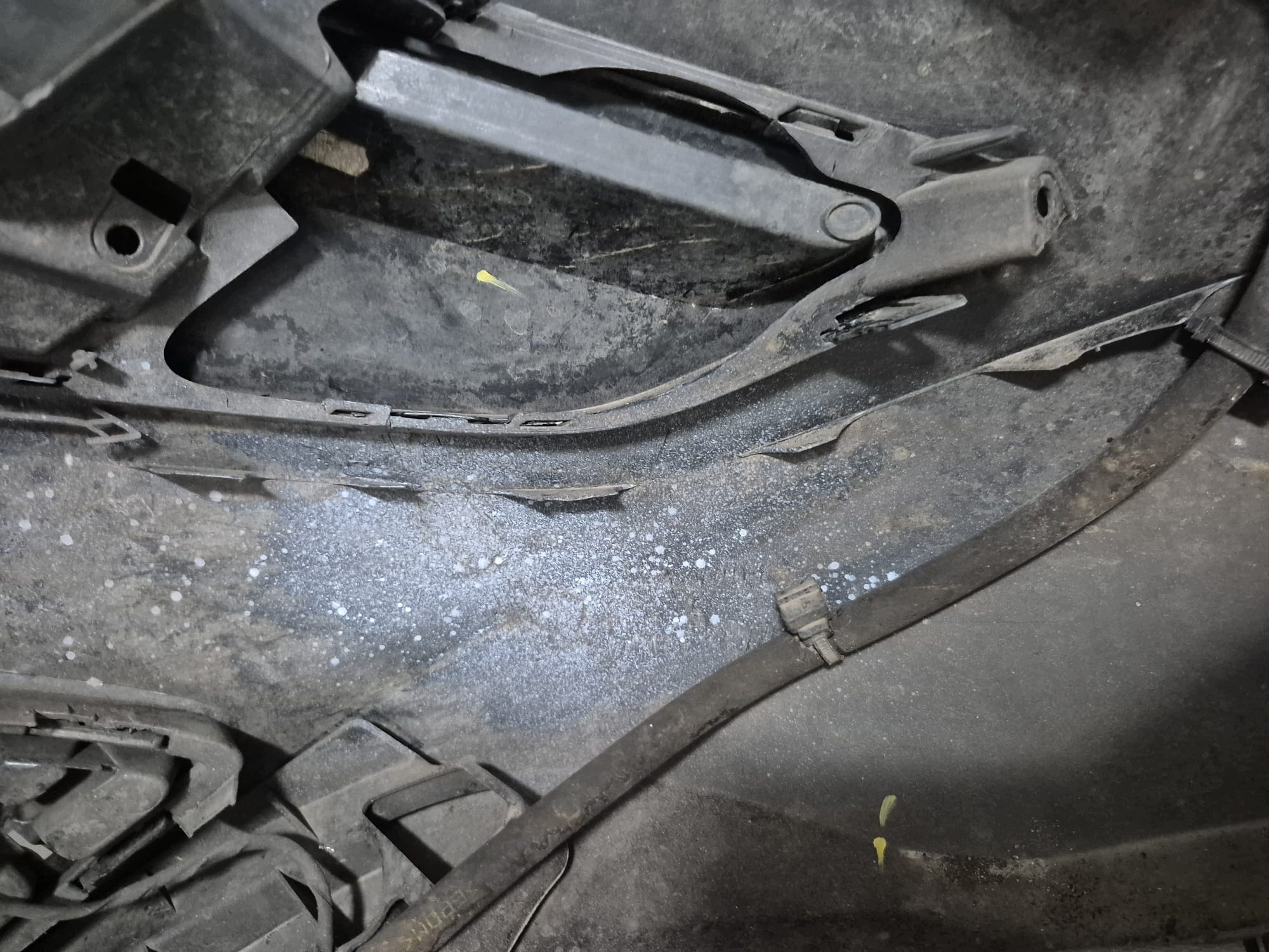 OPEL ZAFIRA C 12- bumper front front SPR 13300485 LAK.TAGR