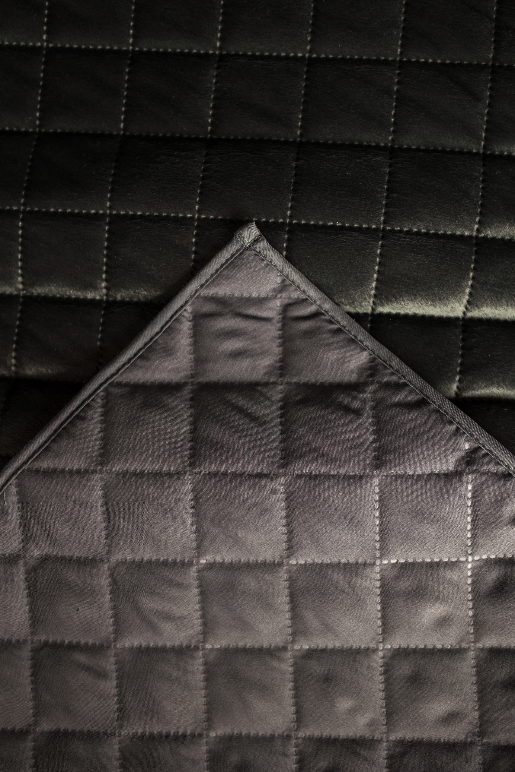 Narzuta Pikowana VELVET WELUR 220X240 Producent PL Waga produktu z opakowaniem jednostkowym 1 kg