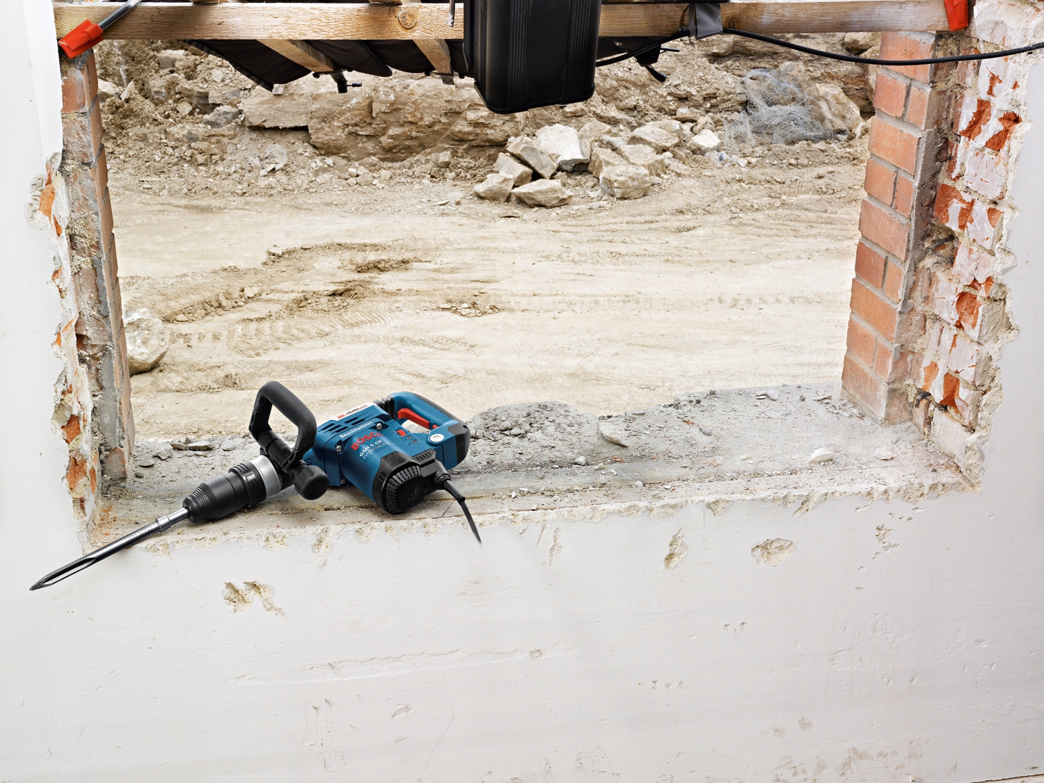 Młot udarowy BOSCH GSH 5 CE 0611321000 230V 8,3J 1150W SDS-MAX Waga urządzenia 6.1 kg