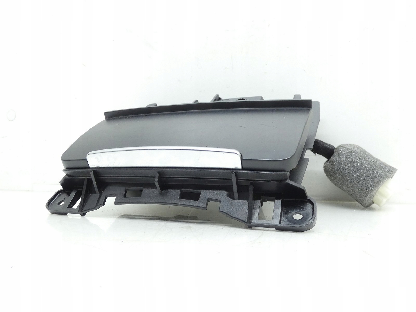 ashtray passenger compartment central TUNELU AUDI A4 B8 A5 8T 8K0857951C