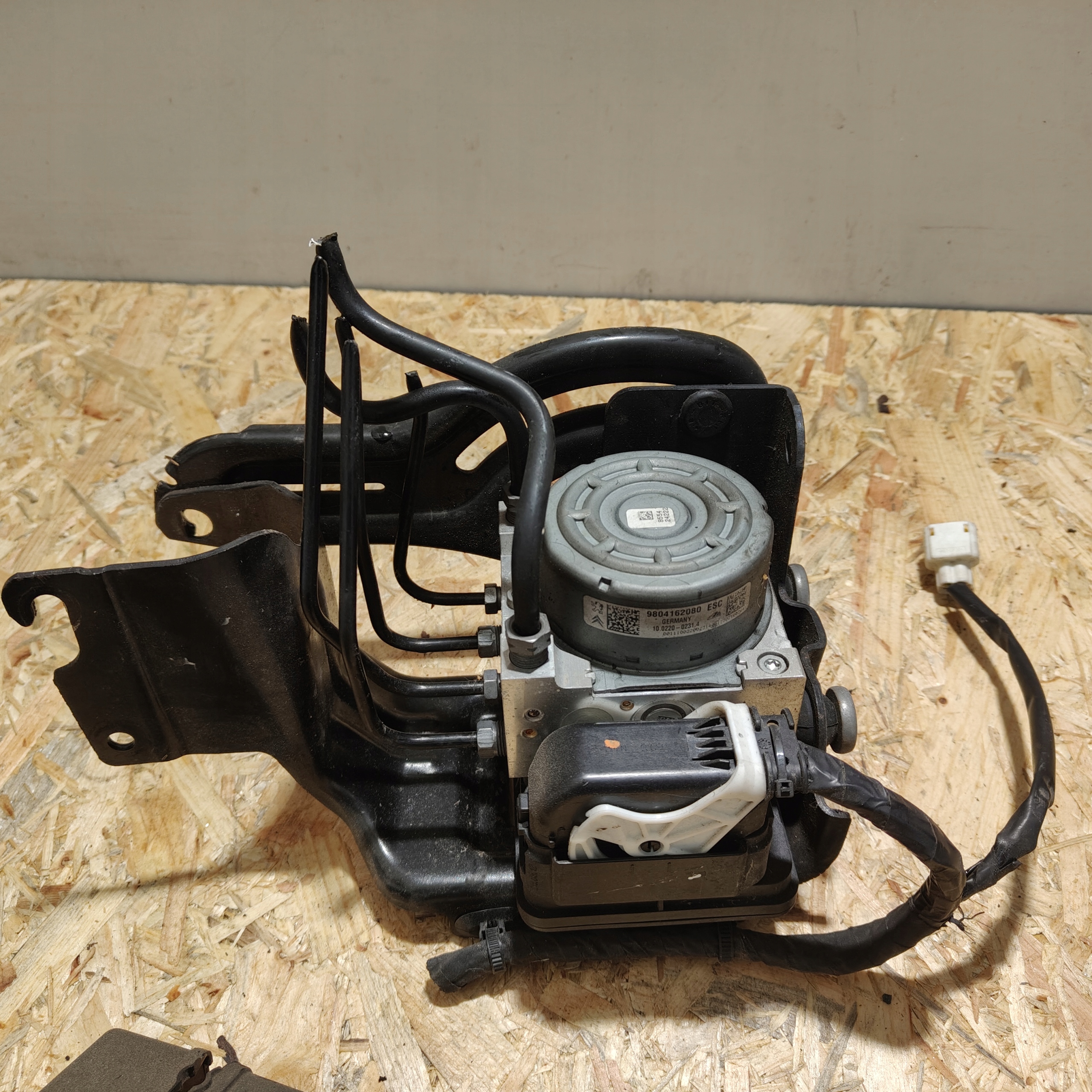 Servofreno ABS PSA 9804162080