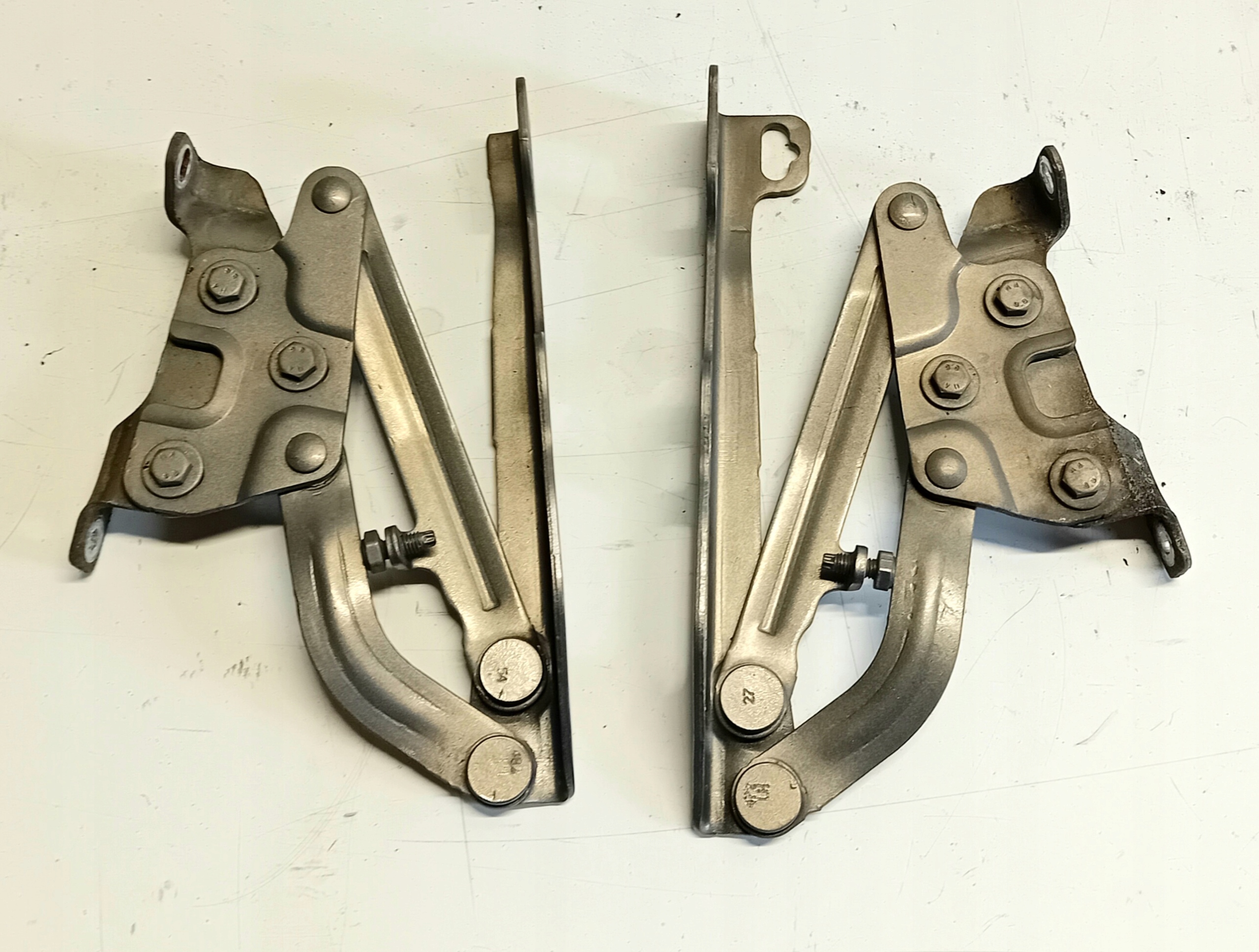 bonnet hinges OPEL CORSA D Z40W