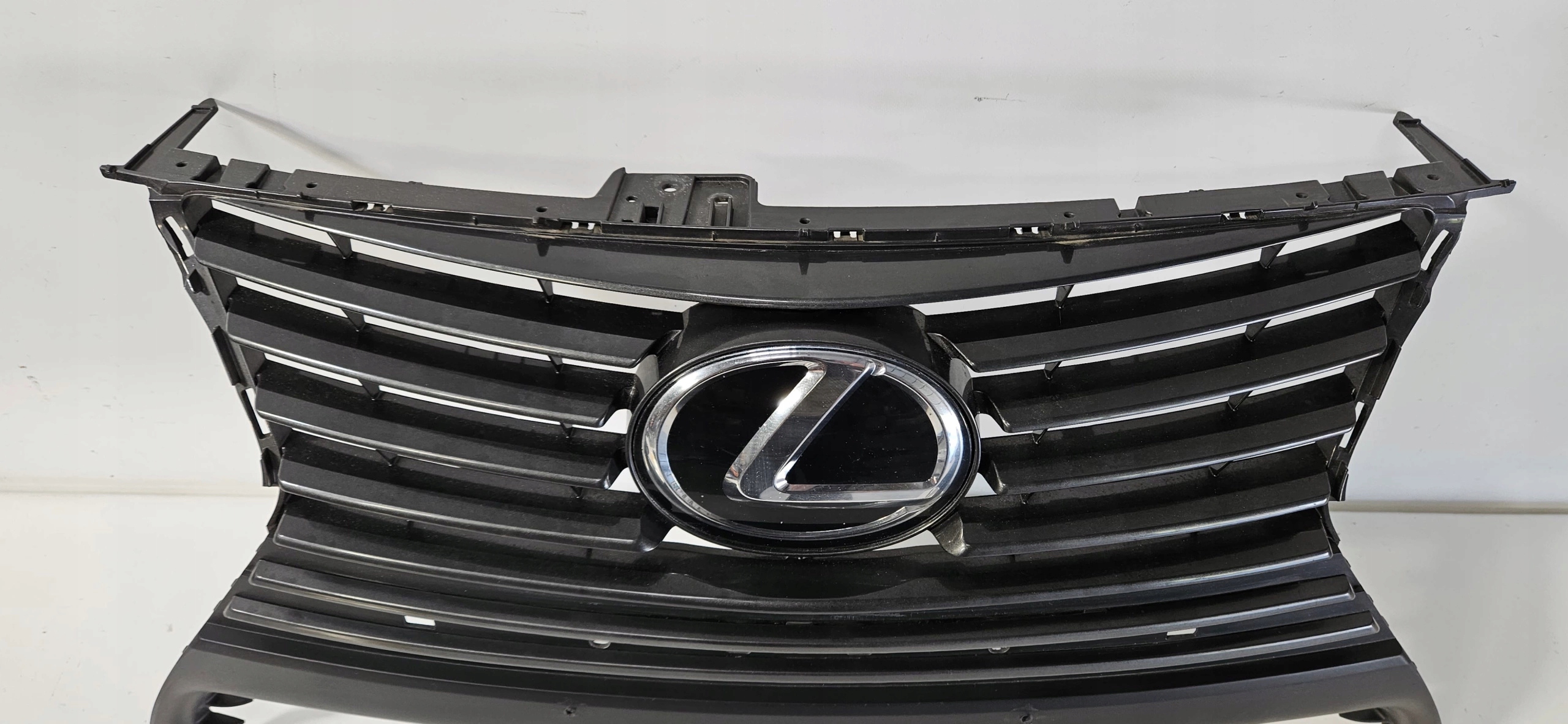 ATRAPA GRILL LEXUS IS 2013-15 52112-53050 ORYGINAŁ Producent części Lexus OE