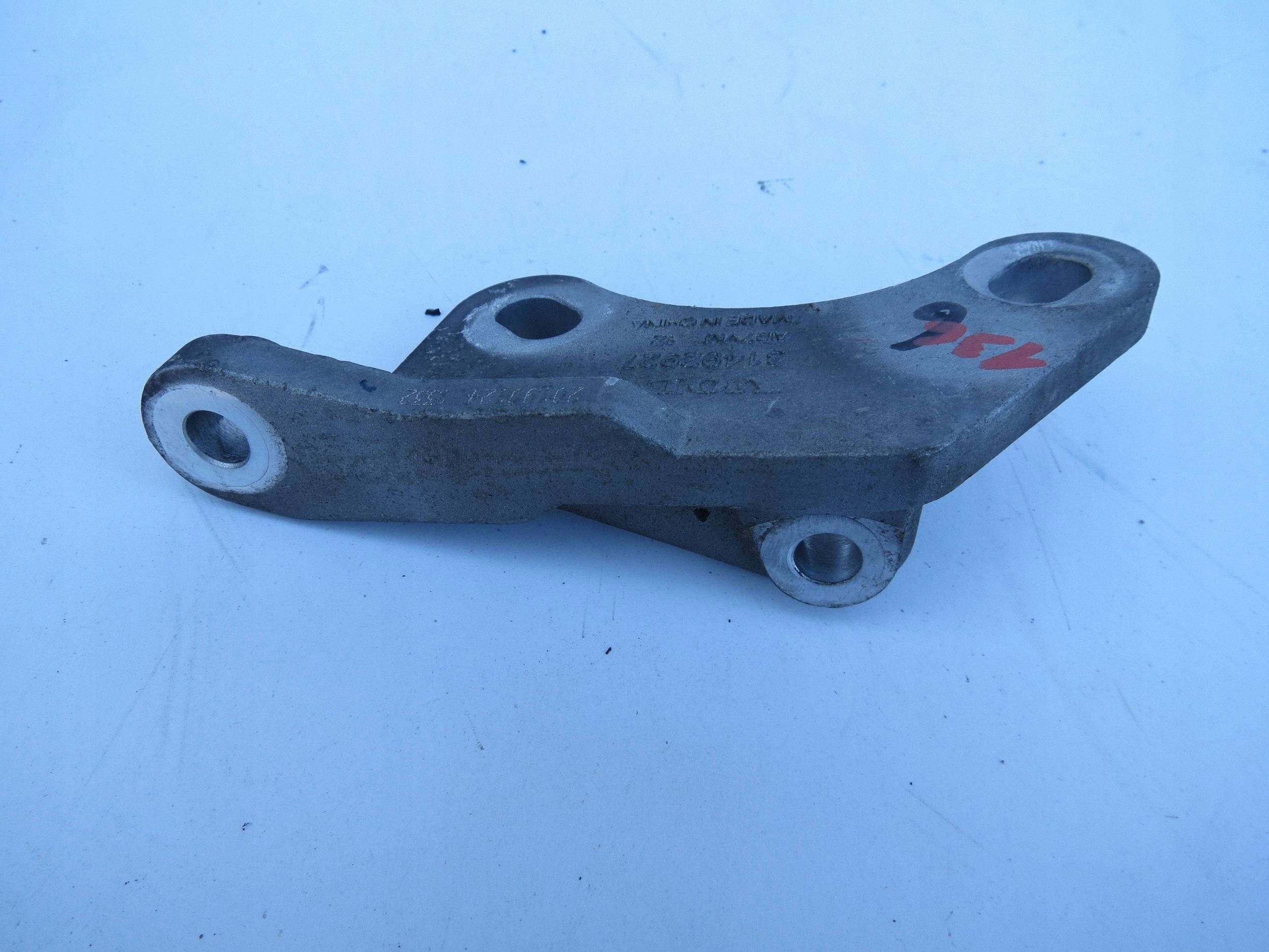 Support Support plaque REDUKRORA VOLVO V90 CROSS COUNTRY 31492927