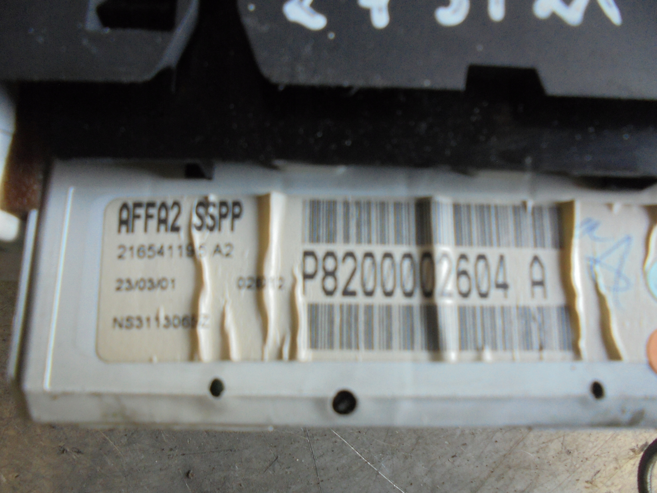 display Renault Laguna II P8200002604