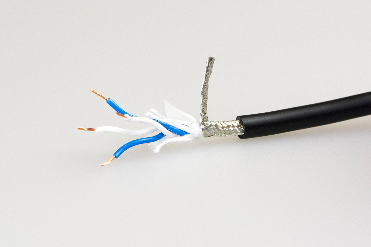 Canare Starquad l-4e6s kabel mikrofonowy 4 żyły