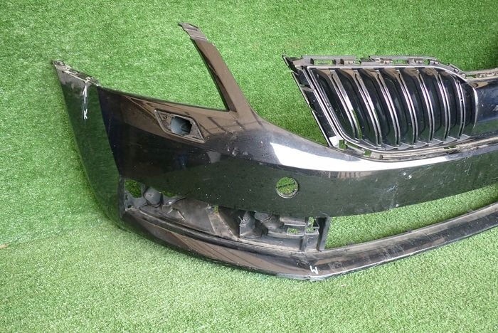SKODA OCTAVIA III LIFT 17- nárazník přední předek