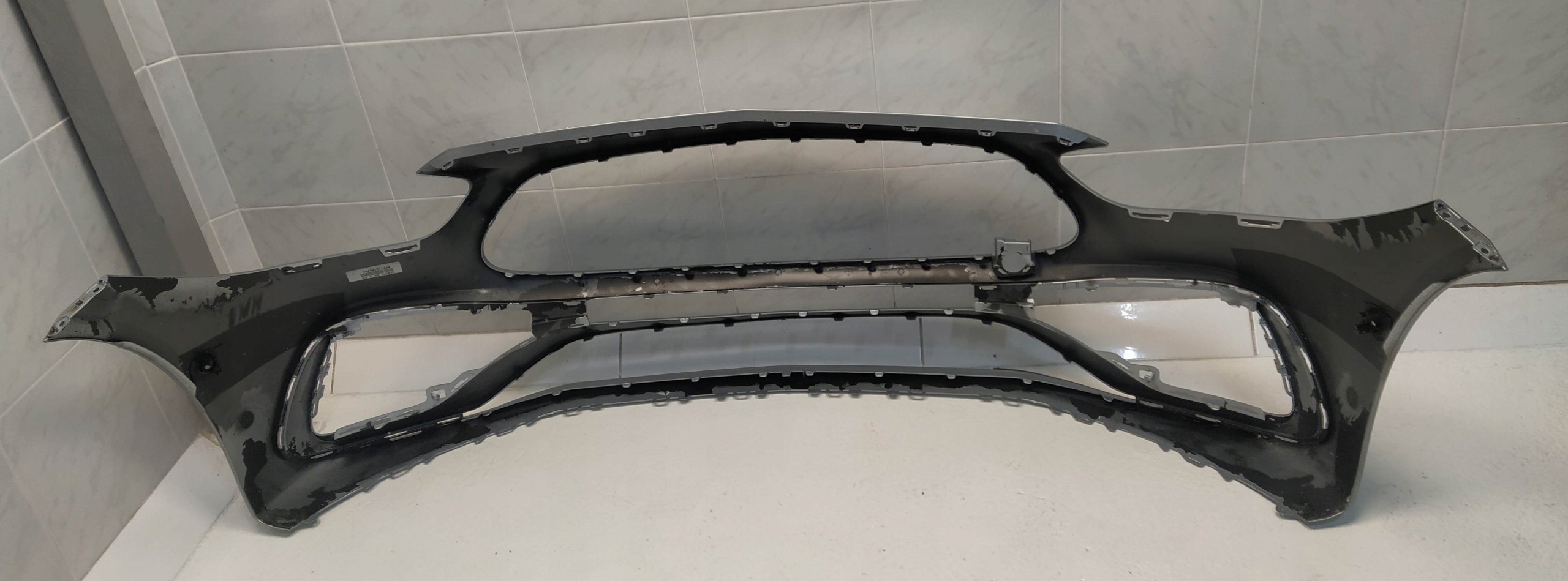 MERCEDES C KLASA 206 AMG Frontstoßstange vorne