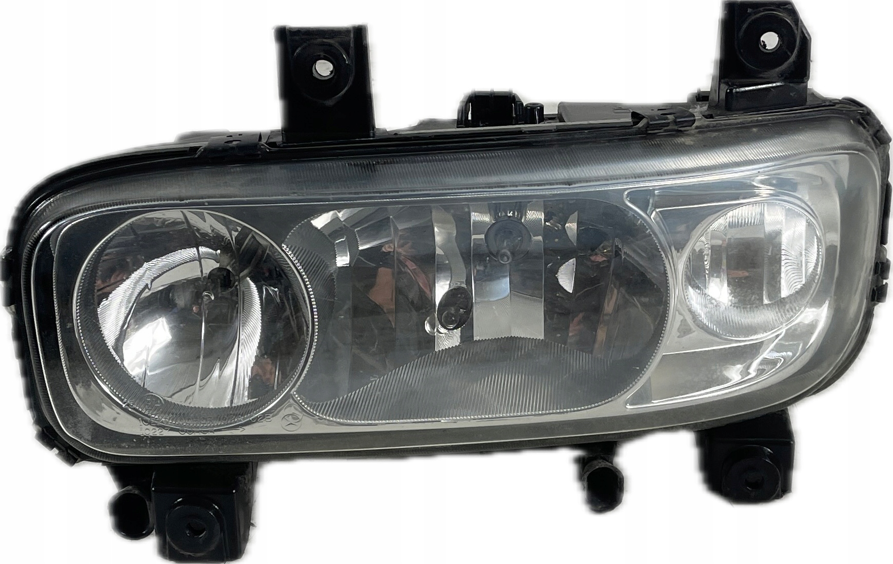 ФАРА ЛІВА ПЕРЕД MERCEDES АТЕГО 04- A9738202461 13.01.2016