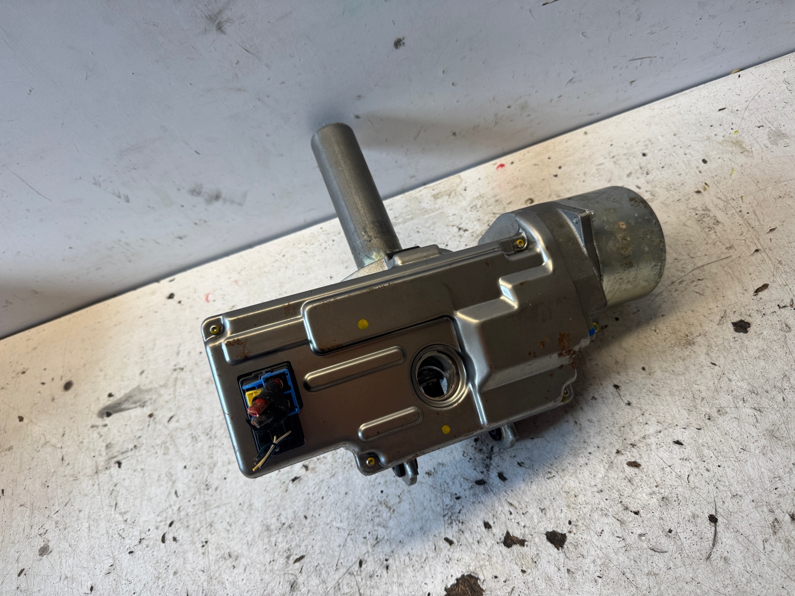 OPEL CORSA D LIFT control electrics EUROPA pump 13334995 L4