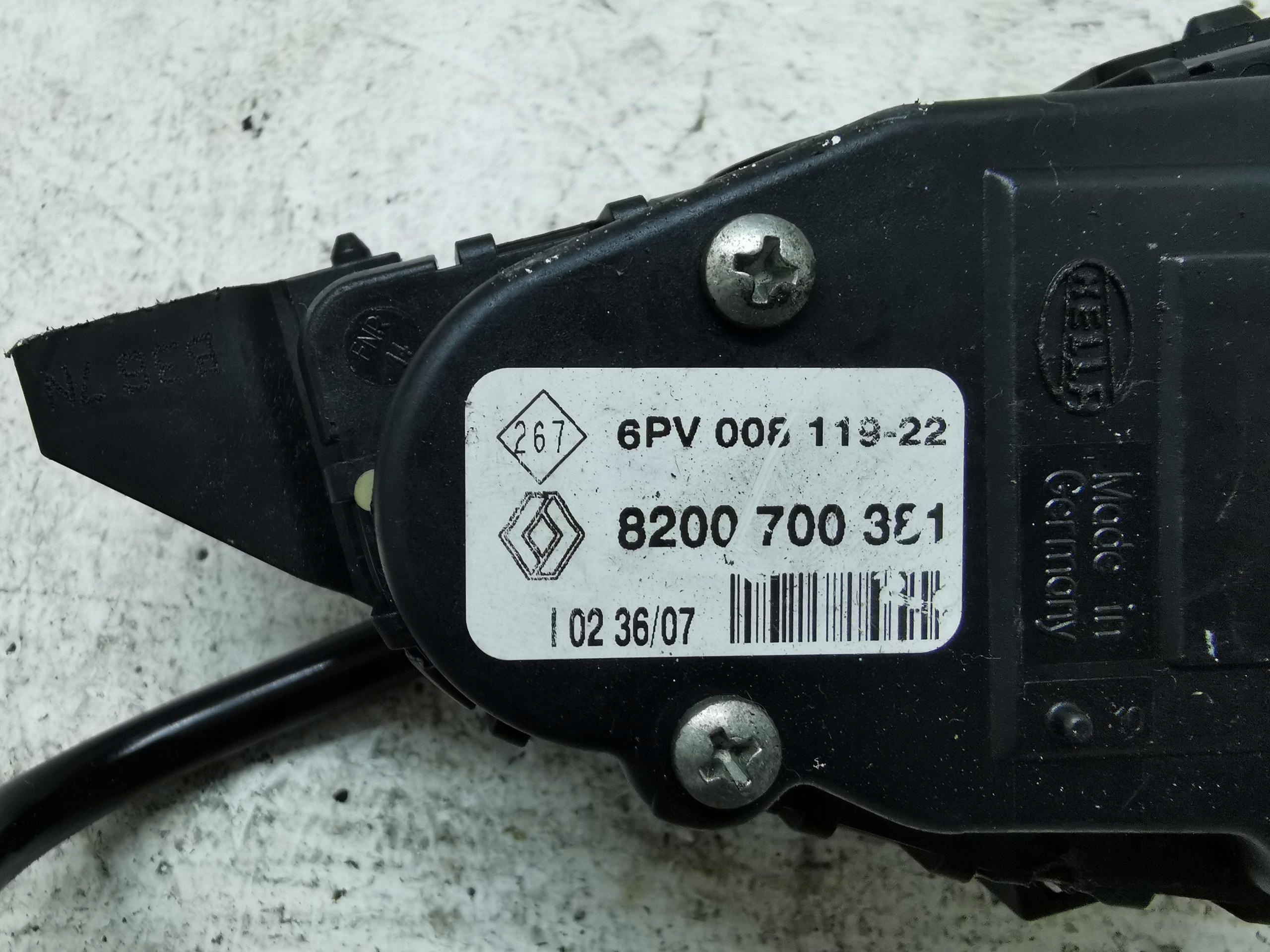 POTENCJOMETR GAZU RENAULT ESPACE IV 8200700381 Producent części Renault OE