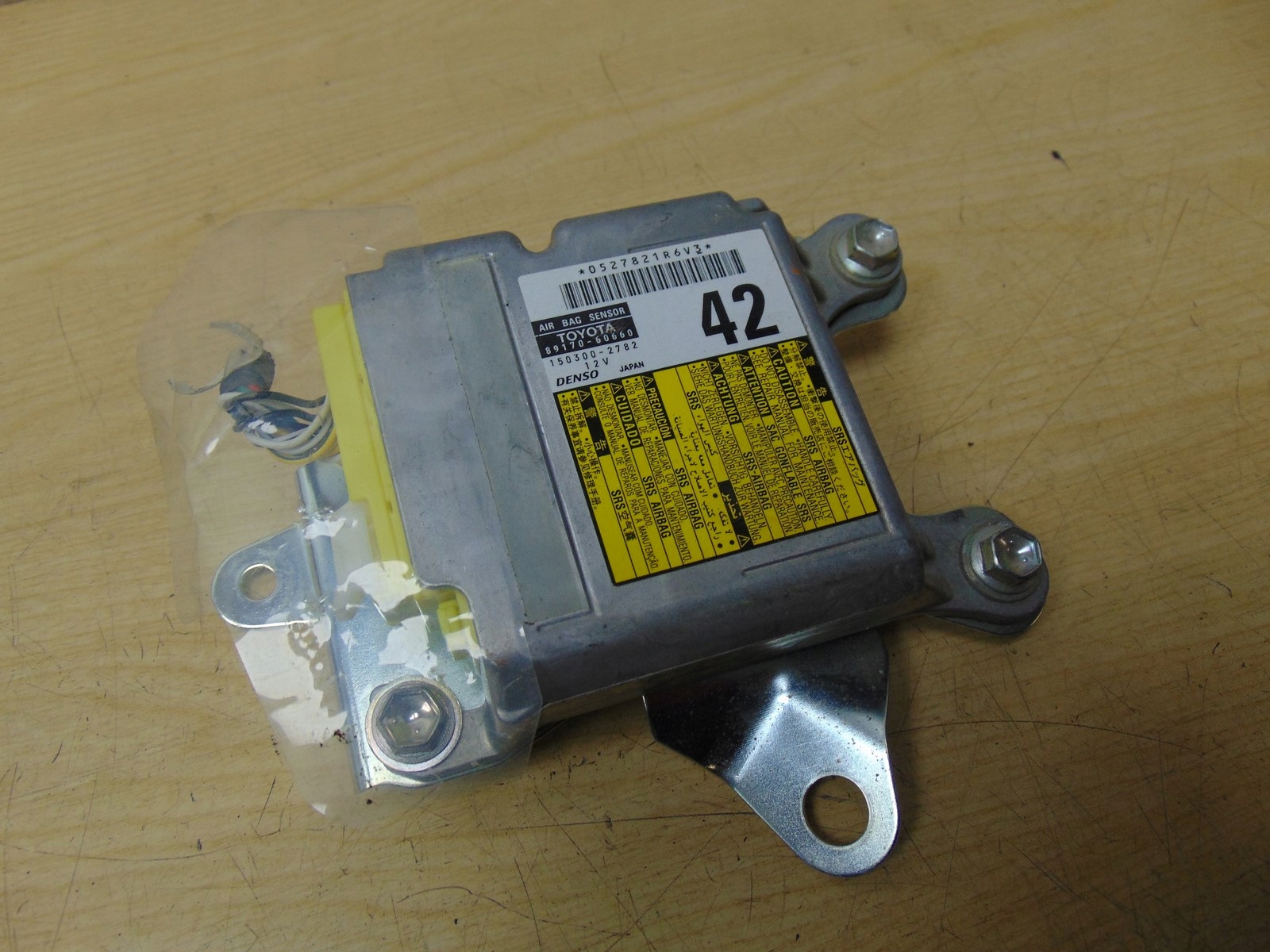 89170-60660 - ДАТЧИК МОДУЛЬ ПОДУШКИ БЕЗОПАСНОСТИ TOYOTA LAND CRUISER 2015-