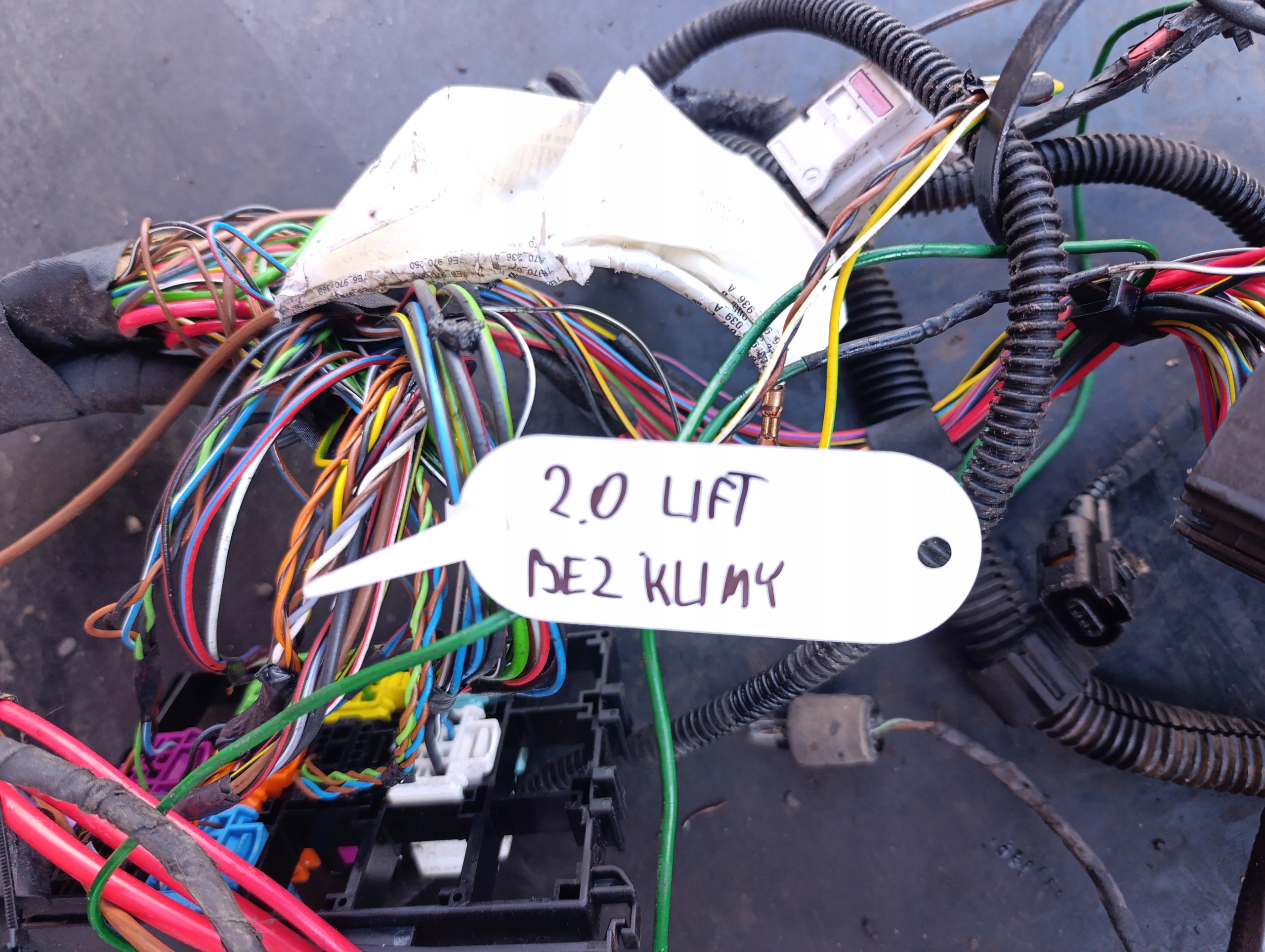 VW T5 LIFT 2.0 wiring bundle KOMORY of the engine under the window