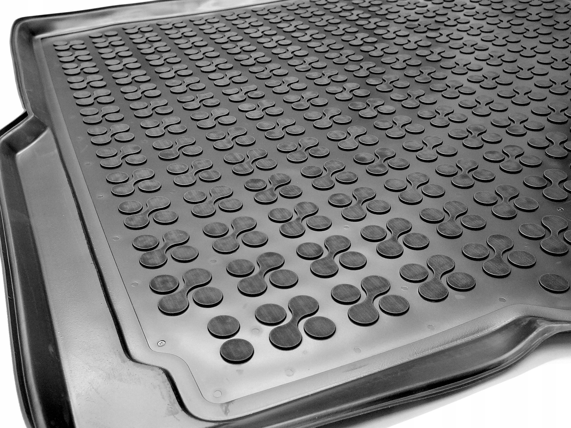 Volkswagen Golf IV hatchback 1997 - 2003 wkład mata gumowa bagażnika Waga produktu z opakowaniem jednostkowym 2.3 kg