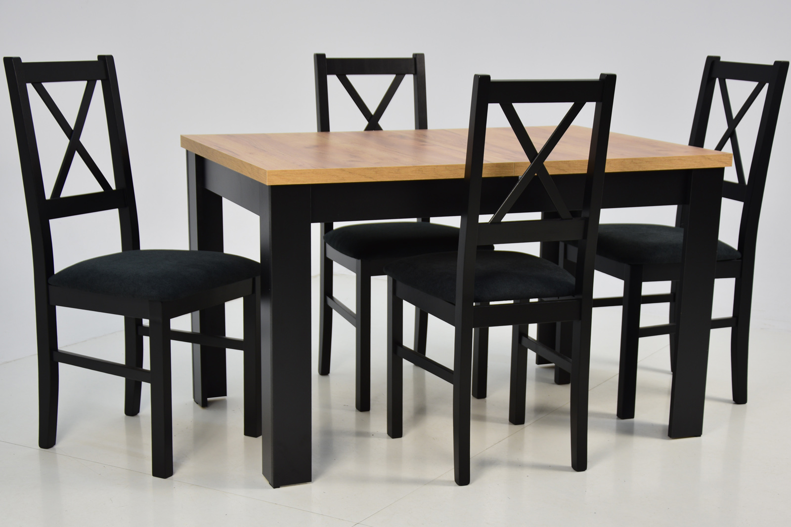 SKANDYNAWSKIE krzesła DO JADALNI i ROZKŁADANY stół Marka Grande Meble