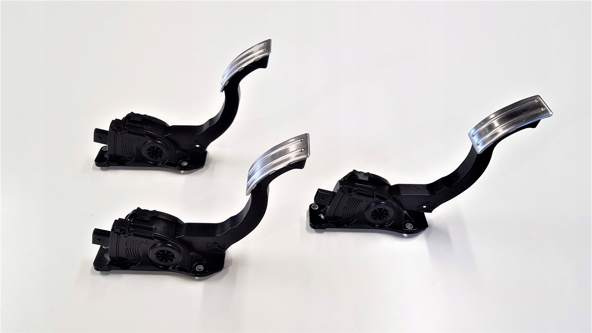 PEDAŁ GAZU POTENCJOMETR FORD FOCUS MK3 2.0 EB ST Producent części Ford OE