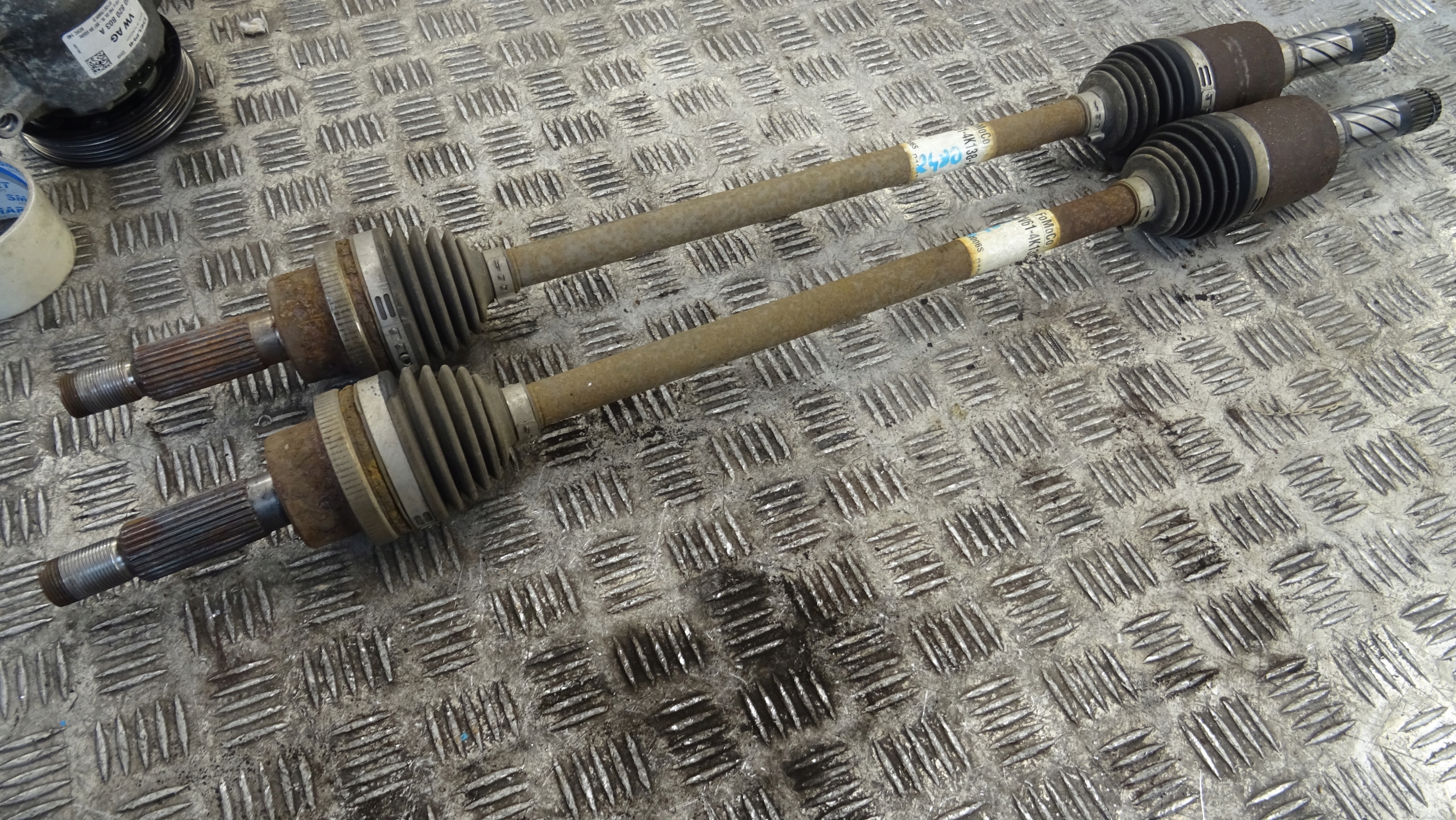 semi-axis rear part FORD KUGA MK2 2.0 TD CV61-4K138-AB
