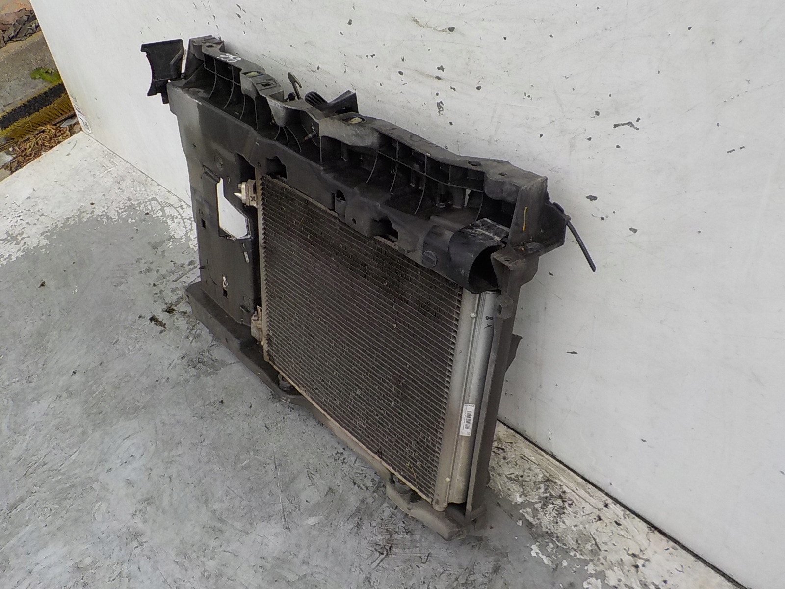 753 CITROEN C3 II LIFT 1.2 VTI support panel for radiators sider radiator