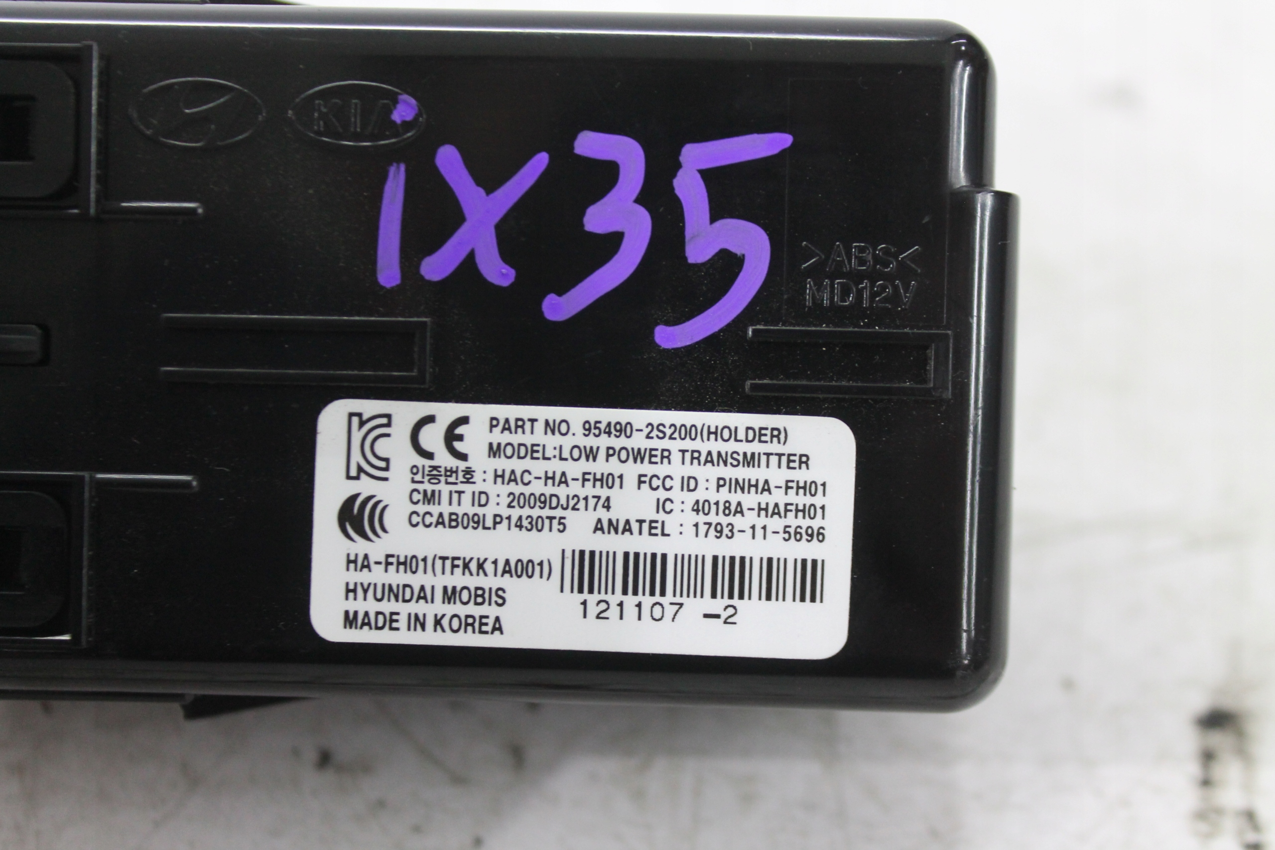 ignition key KOMPLET 95490-2S200 HYUNDAI IX35