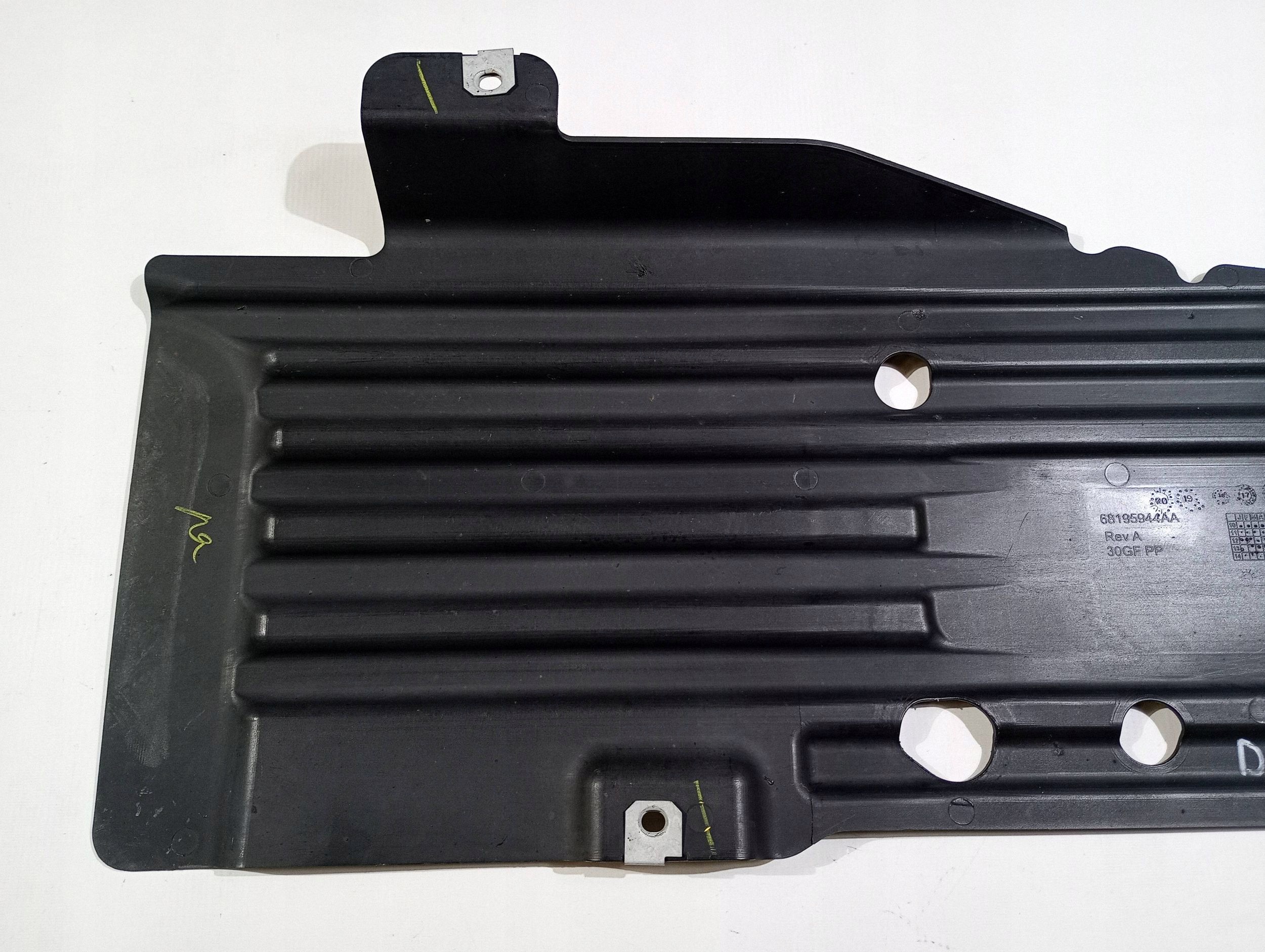 cover cover side lower chassis lines Dodge Durango 2014